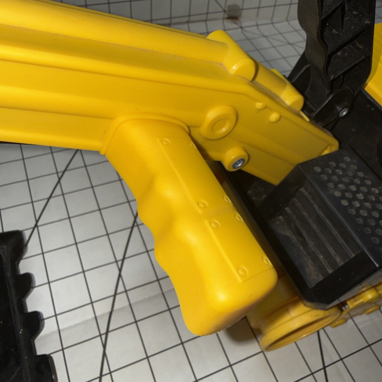 Tonka Steel 952 Classics Excavator Non Powered Construction Vehicle Missing Trac
