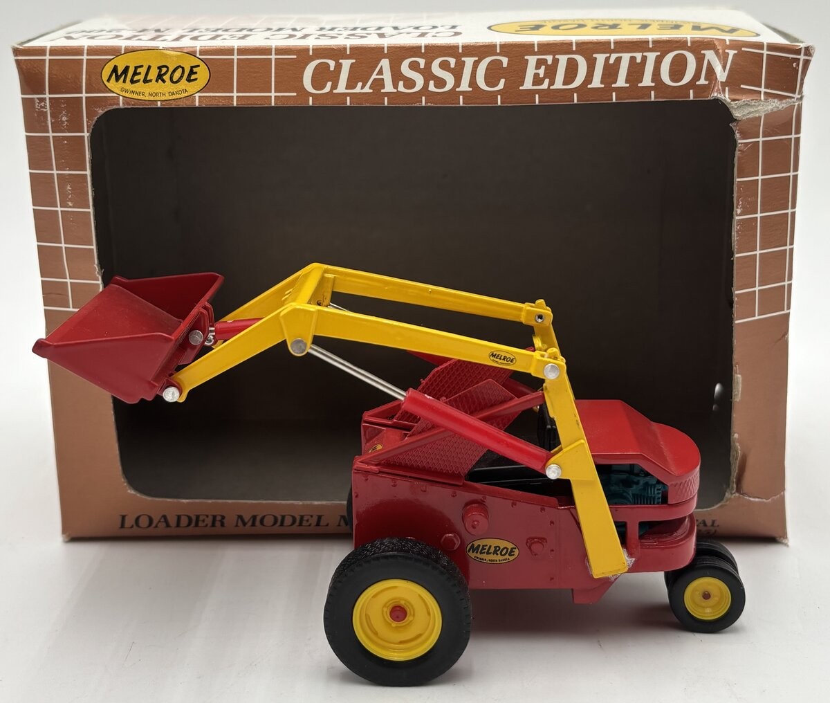 New Clover 1:25 Scale Diecast Melroe Bobcat M-200 Loader EX/Box