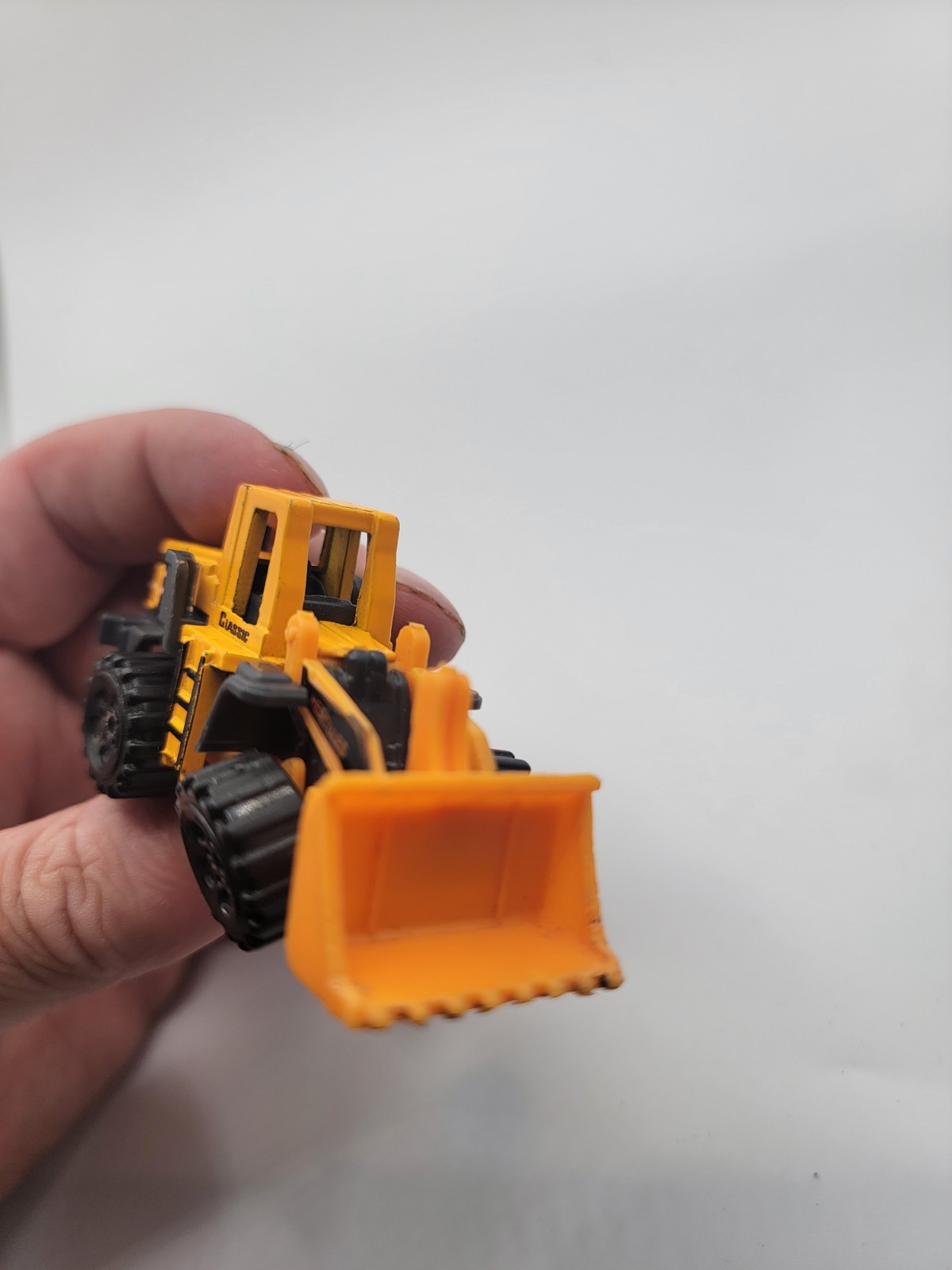 Classic Construction Die Cast Frint Loader Toy Hercules H600