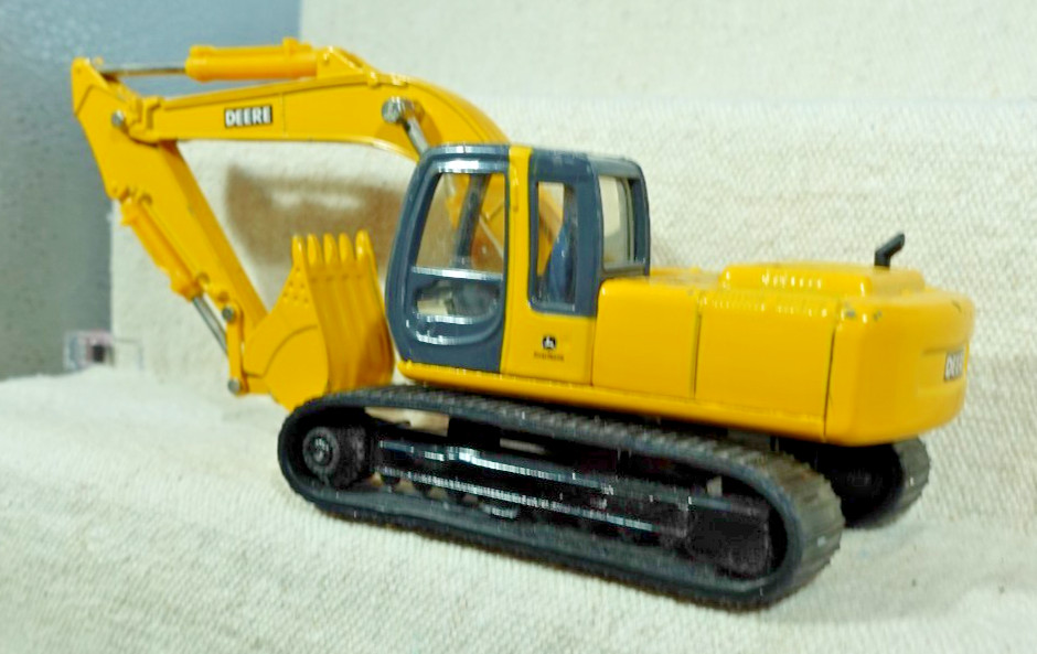 John Deere Excavator 1/50