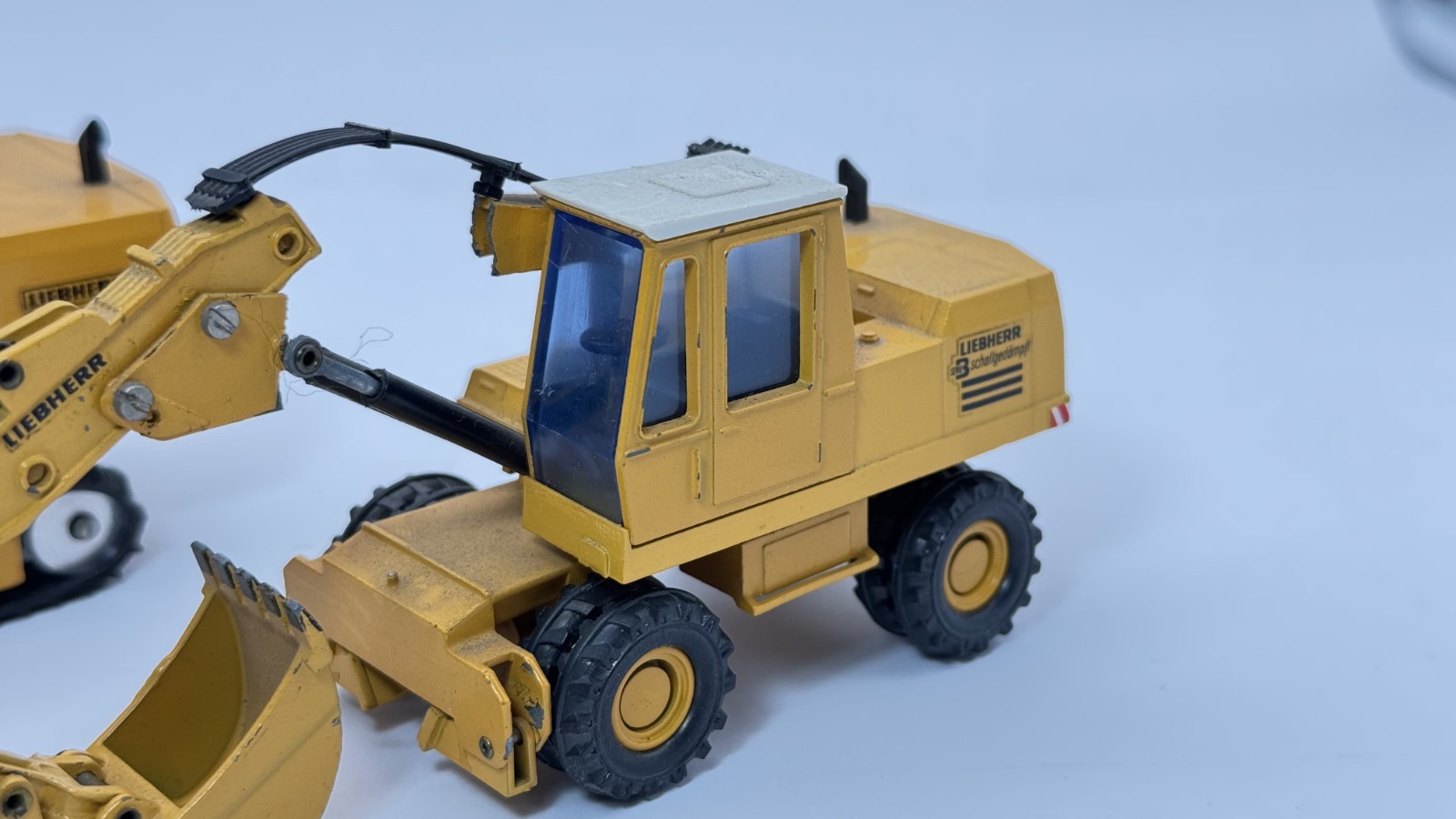 Gescha 1:50 278 282 Liebherr 961 921 FAULTY -MEL-