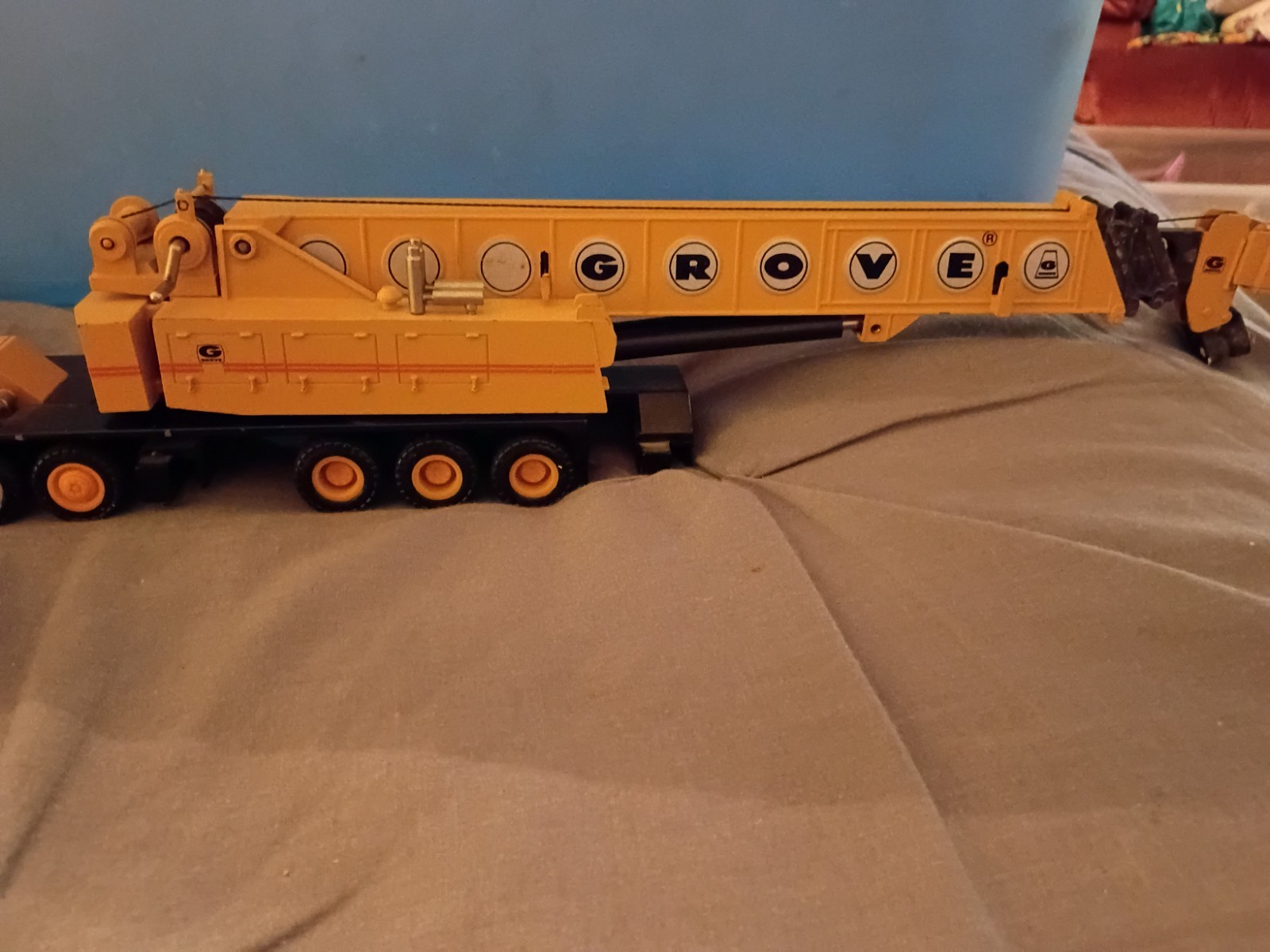 NZG #152 Grove TM1500 Extended Long Reach Boom Mobile Crane 1:55 Scale