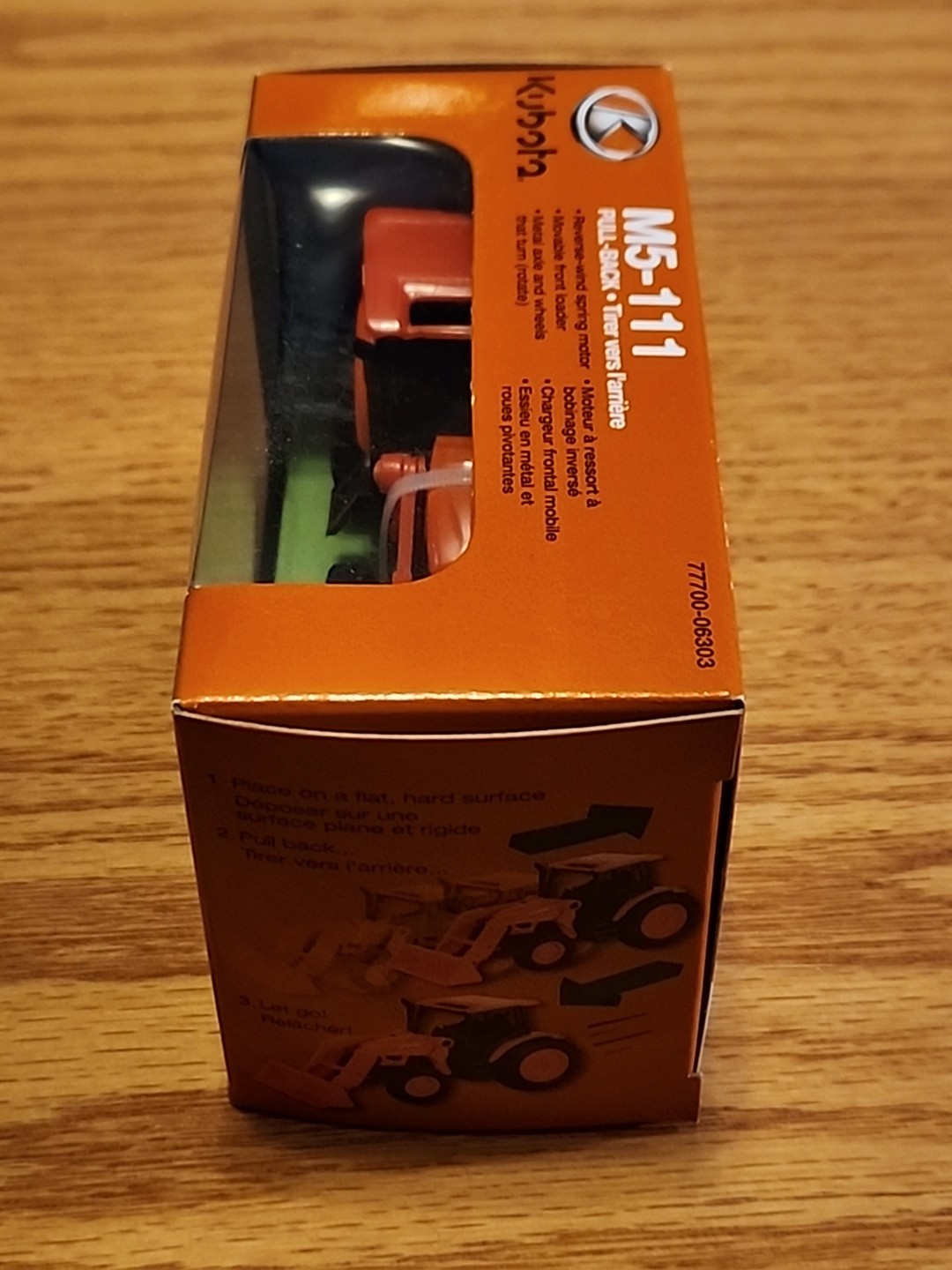 New-Ray Pull Back Kubota M5-111 Tractor Loader