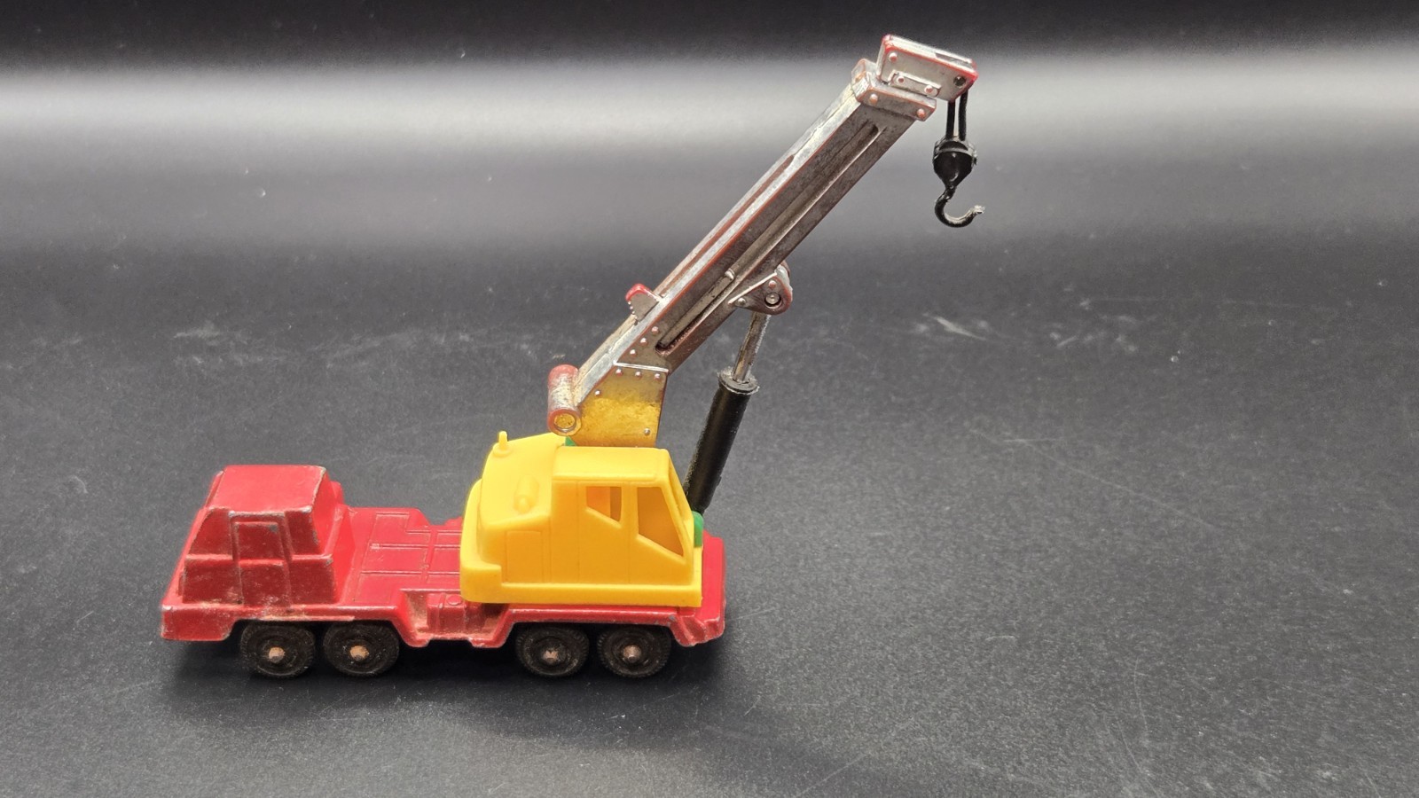 Vintage Tootsie Toy Construction Crane Works
