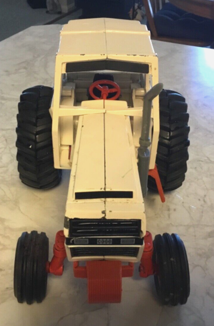 Vintage Ertl Co. 1/16 Case 2590 Tractor Toy Circa 1980