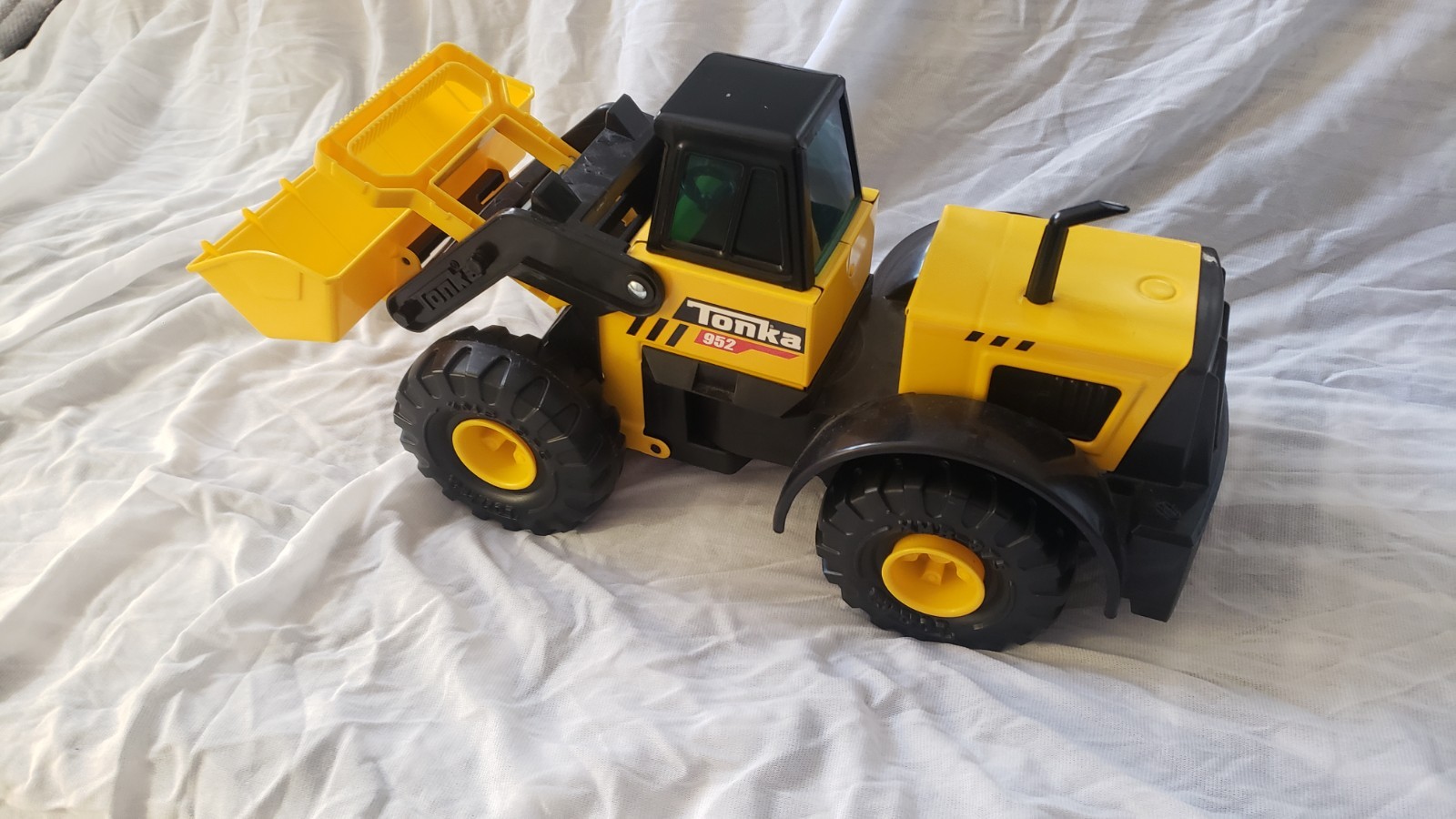 Very Nice Tonka 952 Construction Front End Loader Excavator Metal/Plastic
