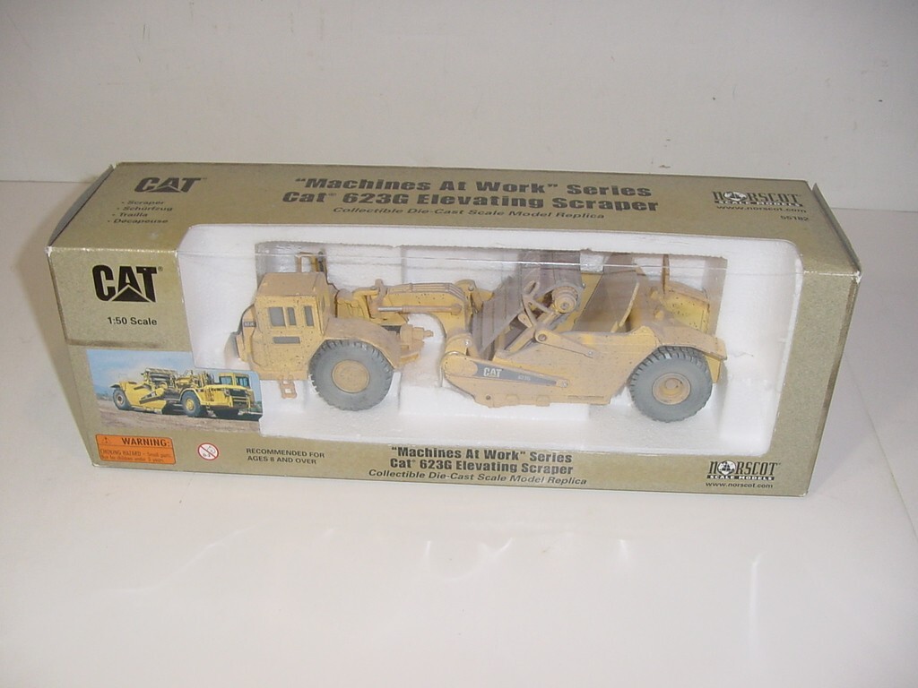 1/50 CAT 623G Elevating Scraper “Machines At Work” by Norscot NIB!