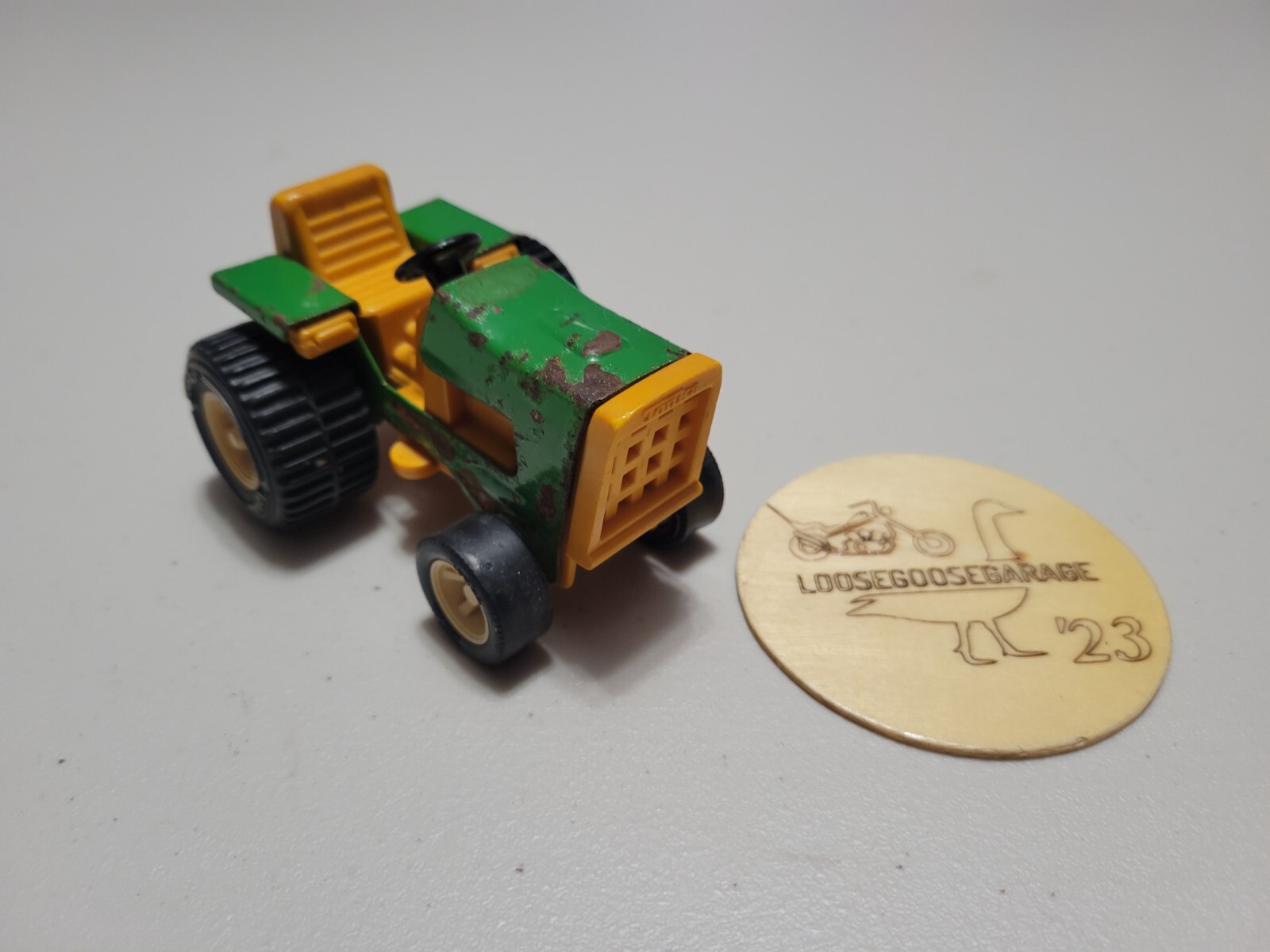 Vintage Tonka 811002 Green Yellow Farm Tractor Plastic Diecast Pressed Steel