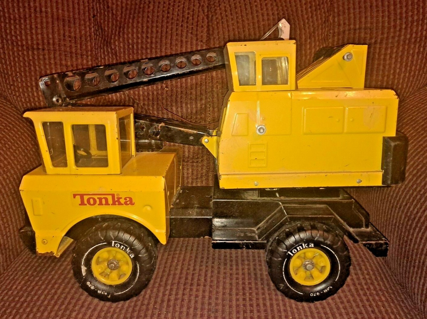 Vintage Metal Mighty Tonka Claw Crane Truck MR-970