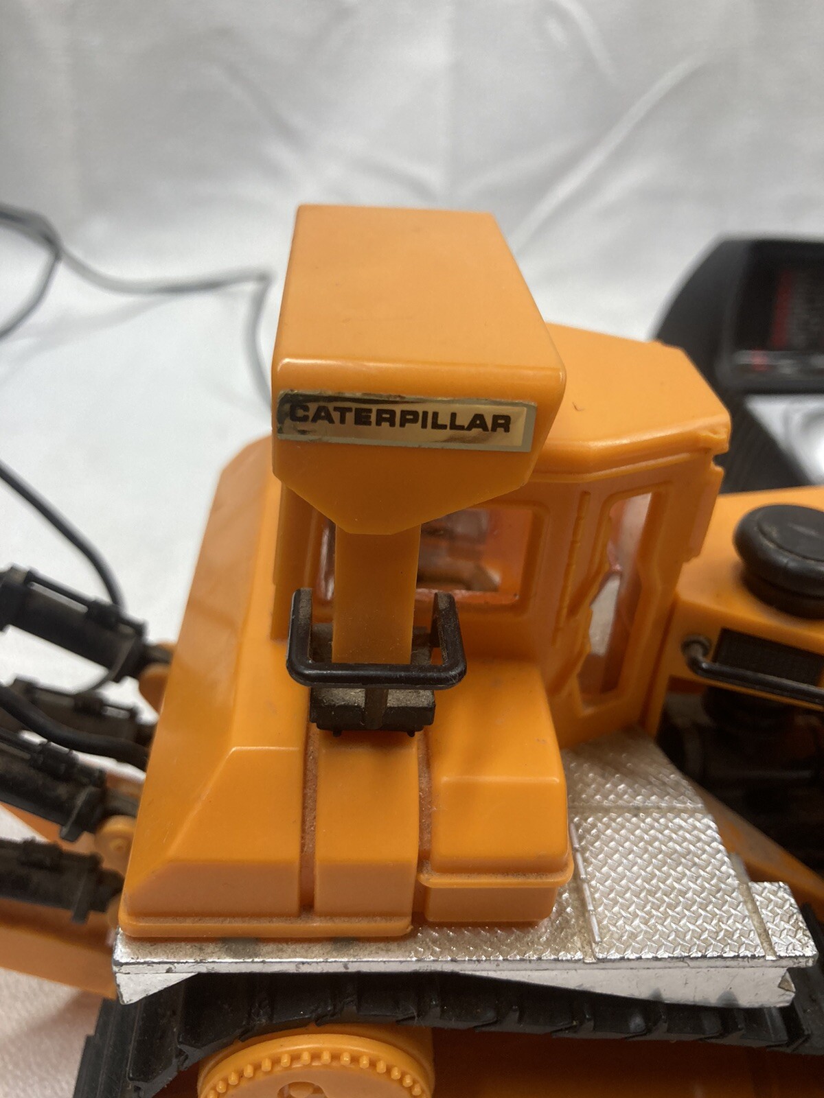 New Bright Caterpillar Bulldozer D9L Wired Remote VTG 1988 Construction