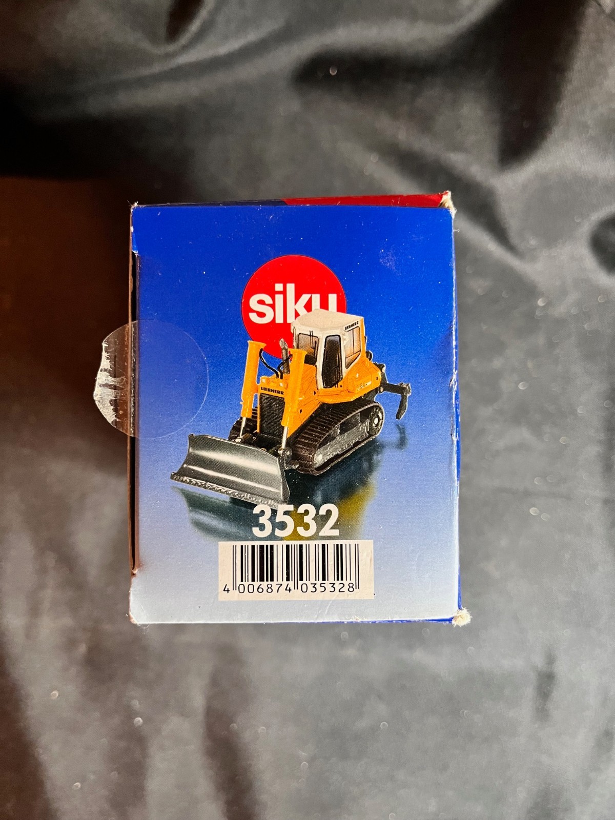 1/50 SIKU 3532 LIEBHERR PR724 BULLDOZER New In Box NIB