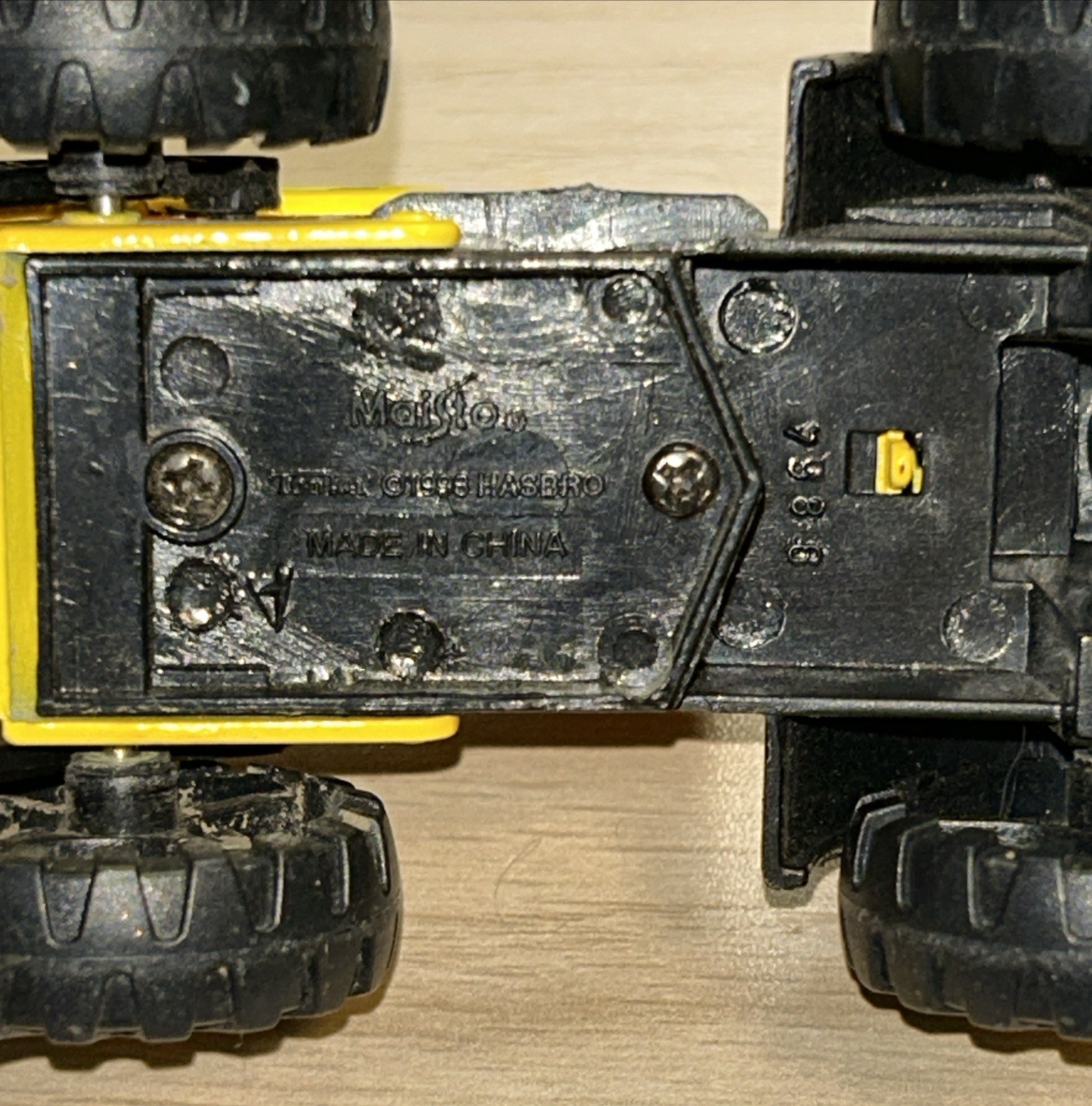 Maisto Hasbro Diecast Mighty Tonka Mini 728 Front Loader 1998