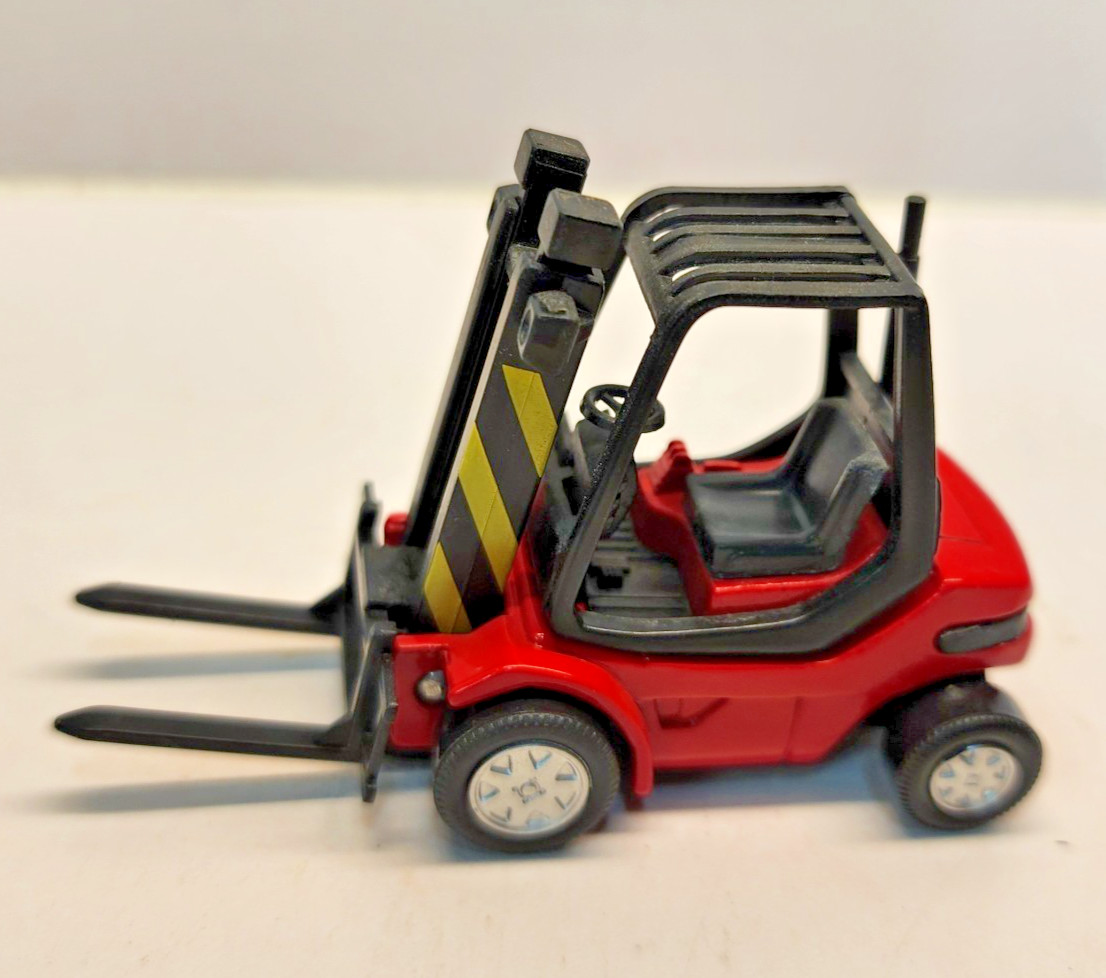 Siku 1:50 Diecast H30 Linde Forklift
