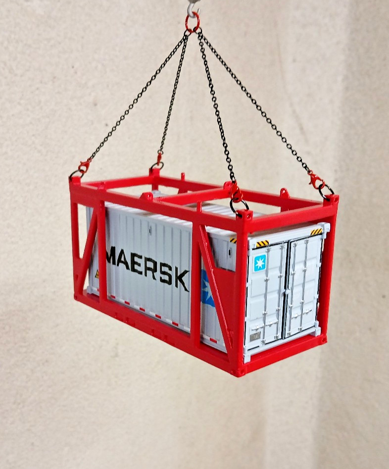 3D Printed 20′ Lifting Frame w/Metal Chains in Safety Red 1/50, 1/48th