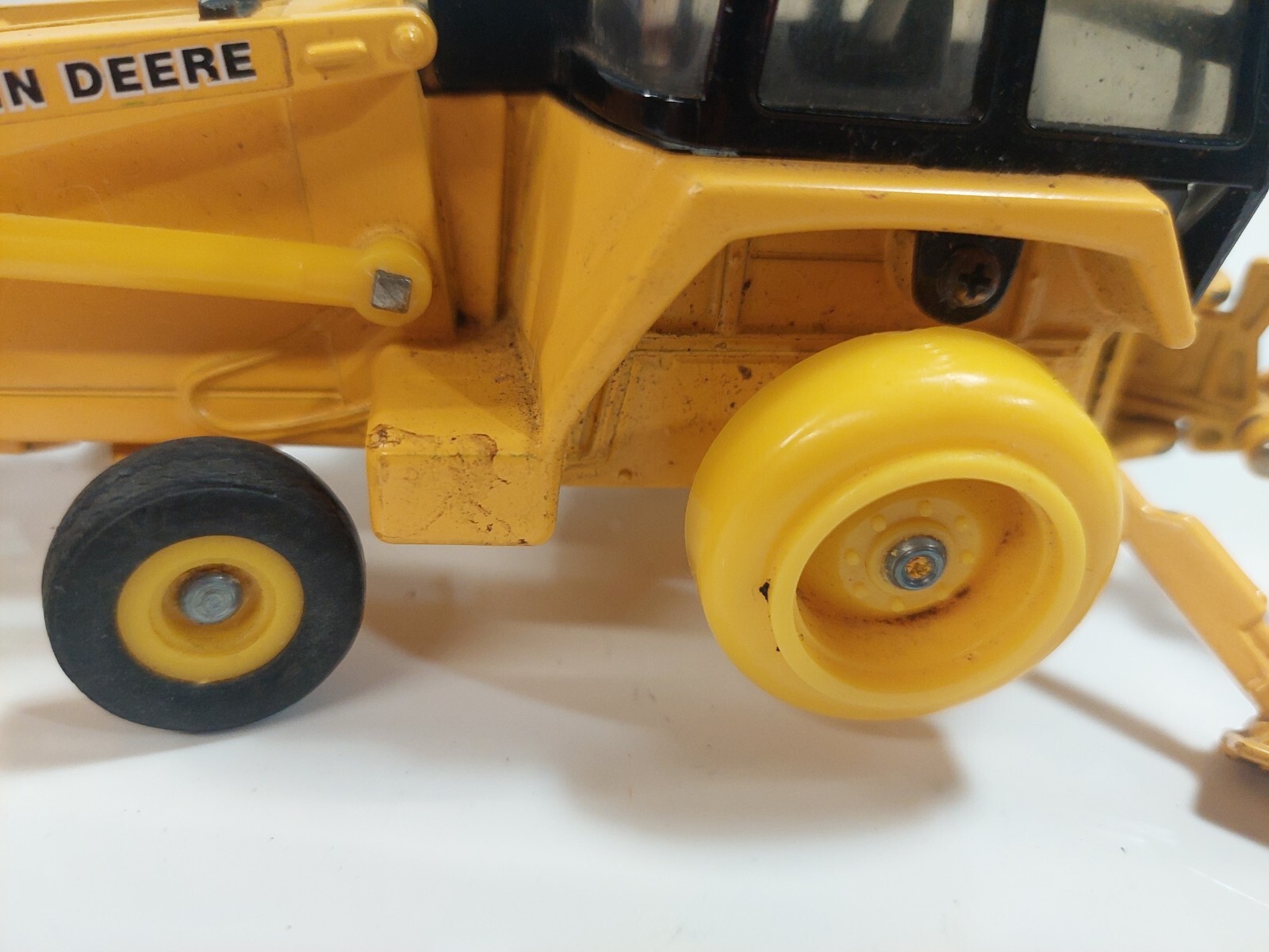 Ertl Backhoe 1990 John Deere 5520 Backhoe Loader 1/32 Diecast Part Or Repair