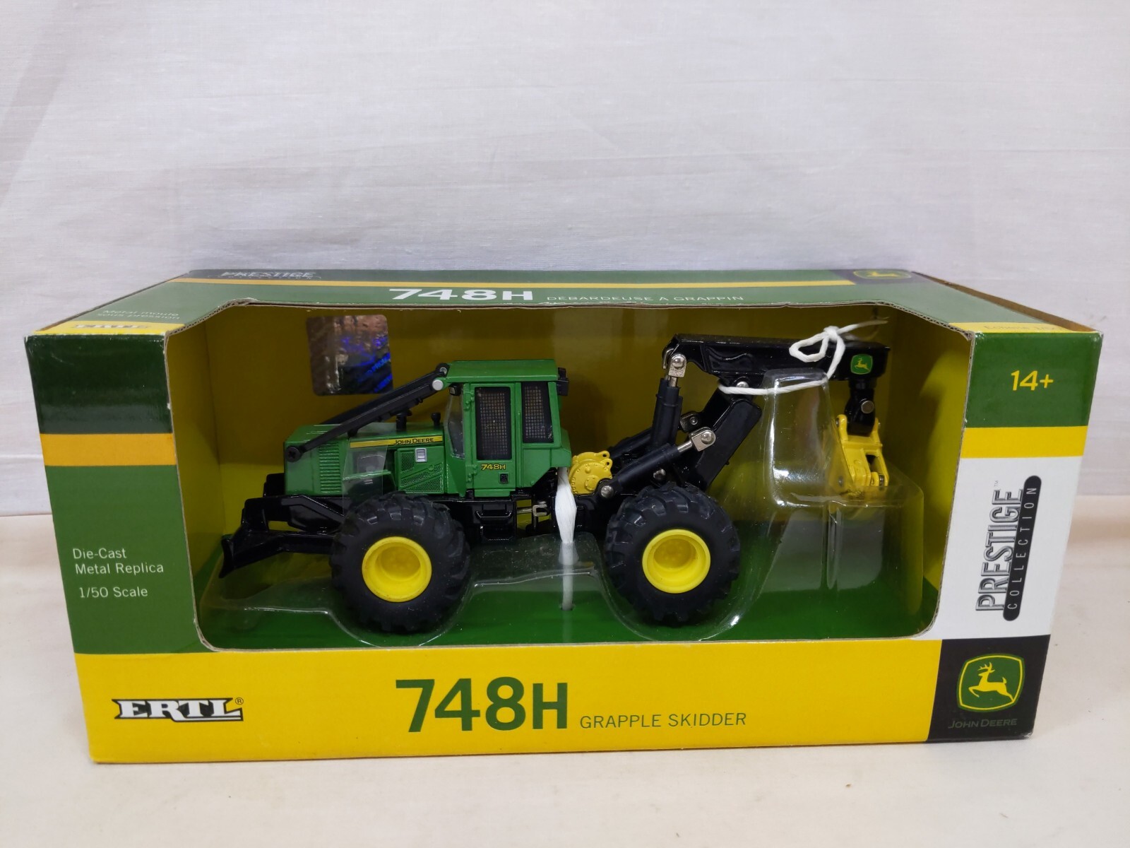 John Deere 748H Grapple Skidder Ertl 1/50