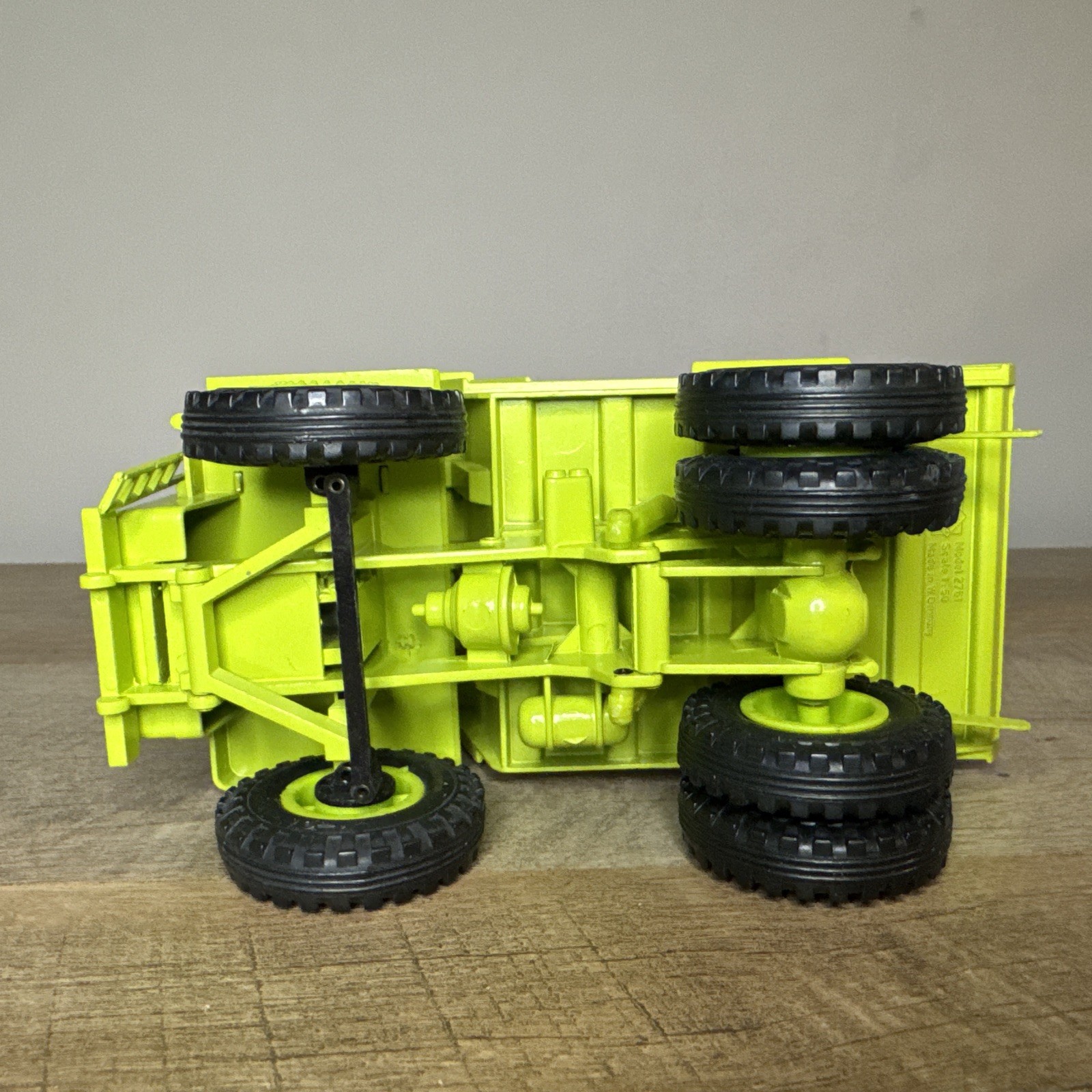 CONRAD 1:50 2761 EUCLID EUC R-35 KIPPER TIPPER DUMP TRUCK IN OVP