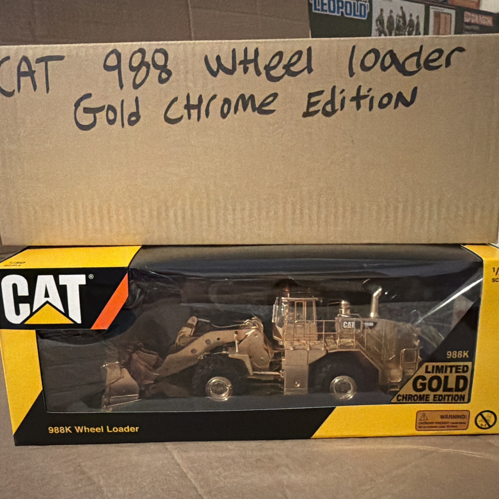 Tonkin Replicas Caterpillar CAT 1:50 scale 988K wheel loader mining GOLD Edition