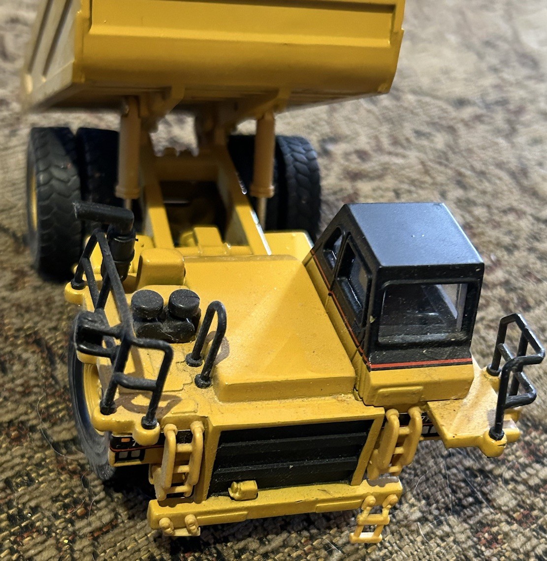 ‘Norscot Group Inc’ Caterpillar 775E Off Highway Dump Truck Used No Box COOL!!!