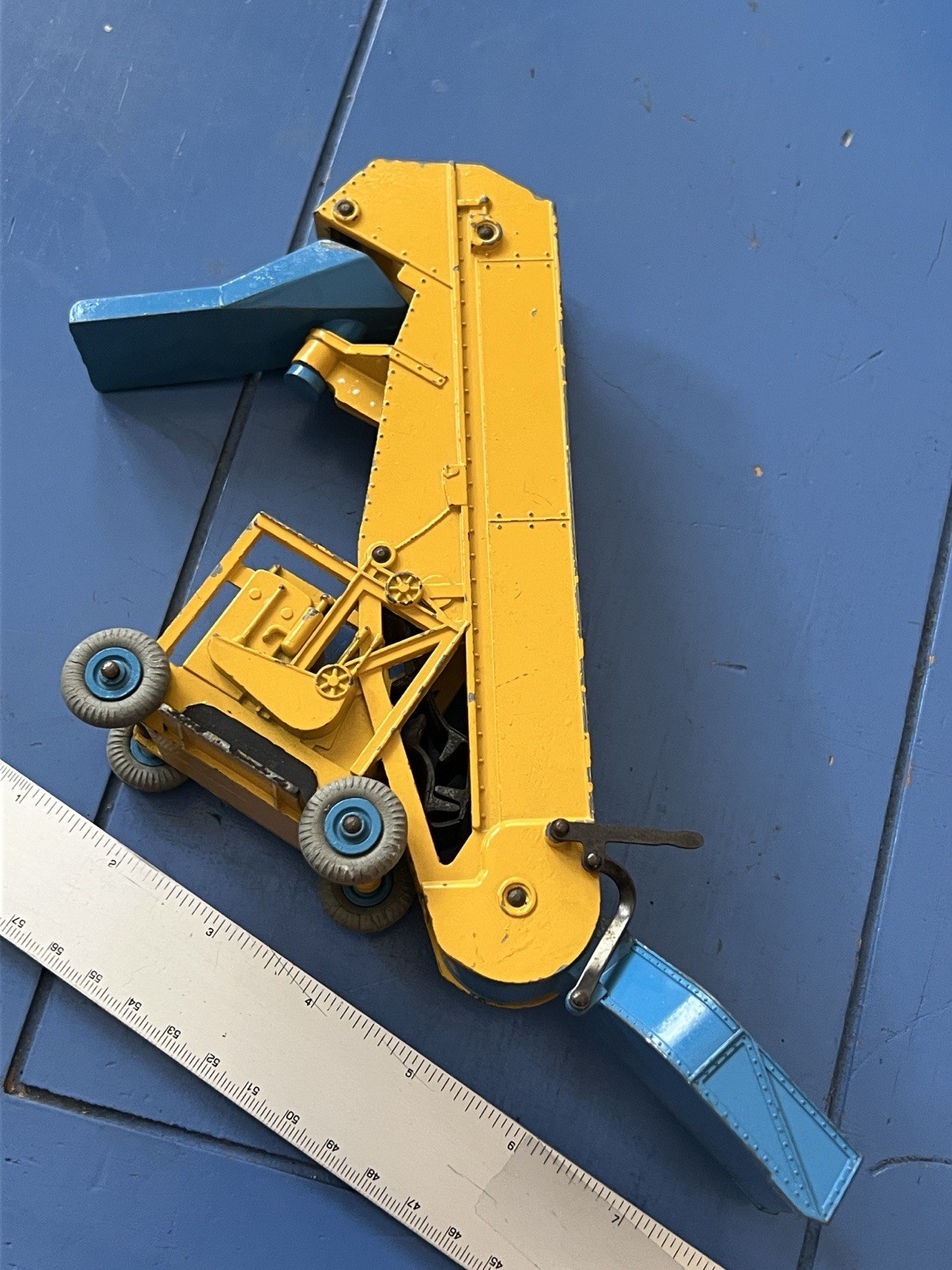 Dinky Toys 564 Yellow Mid-Blue Elevator Loader Made in England Belt Is Broke