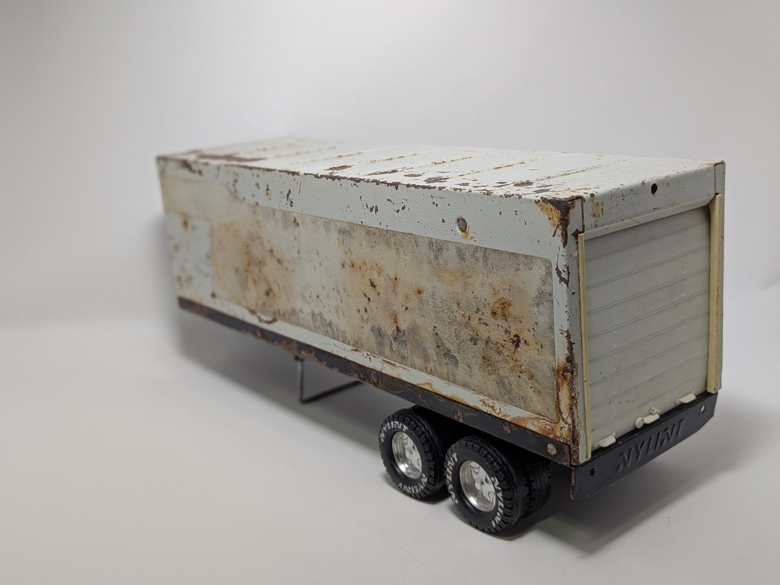 1970’s Nylint 17″ Container Carrier Transport Trailer, Pressed Steel