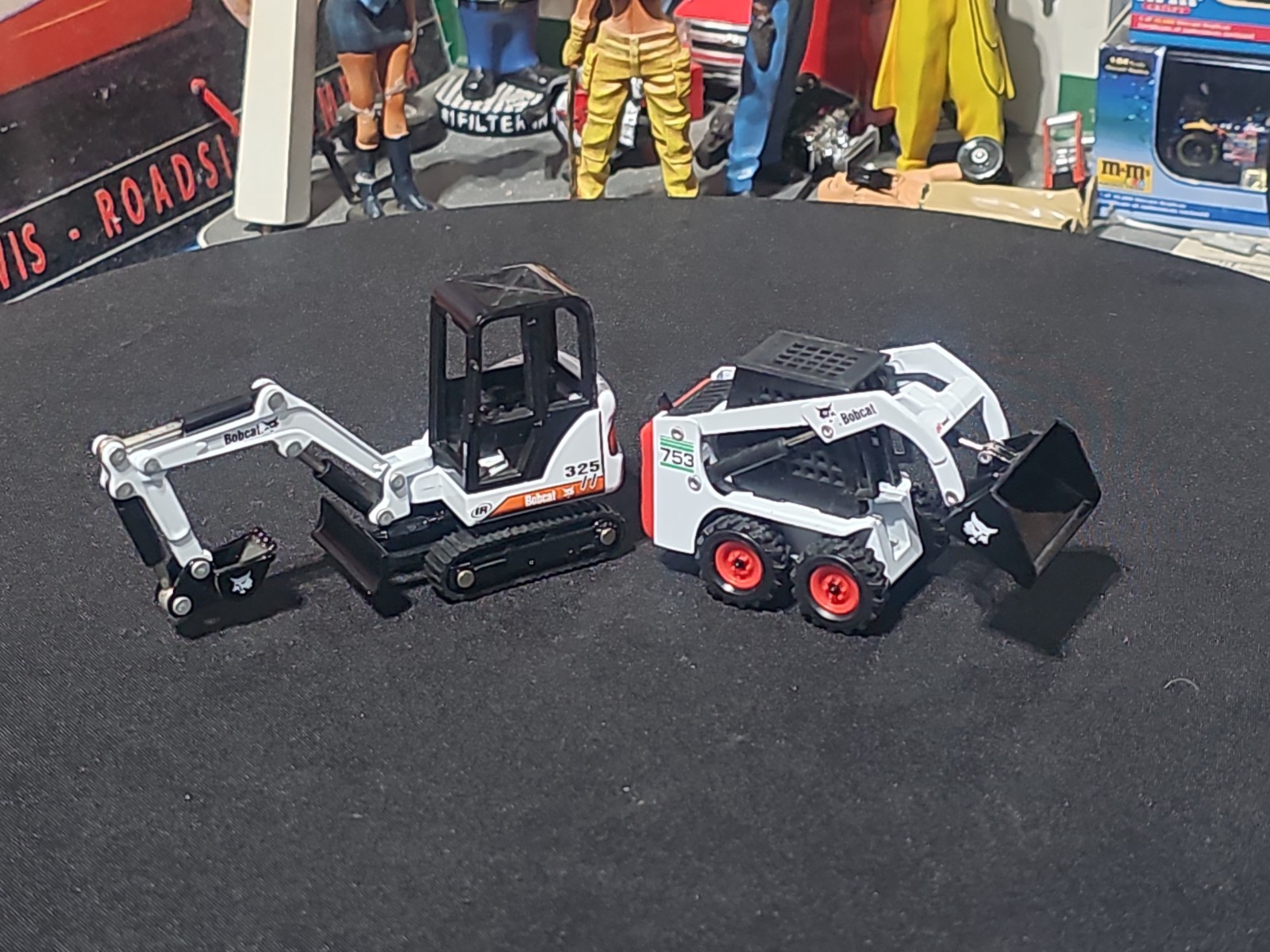 VINTAGE ERTL 1/50 Bobcat Lot OF 2 S753 Skid Steer Loader S325 Excavator NICE