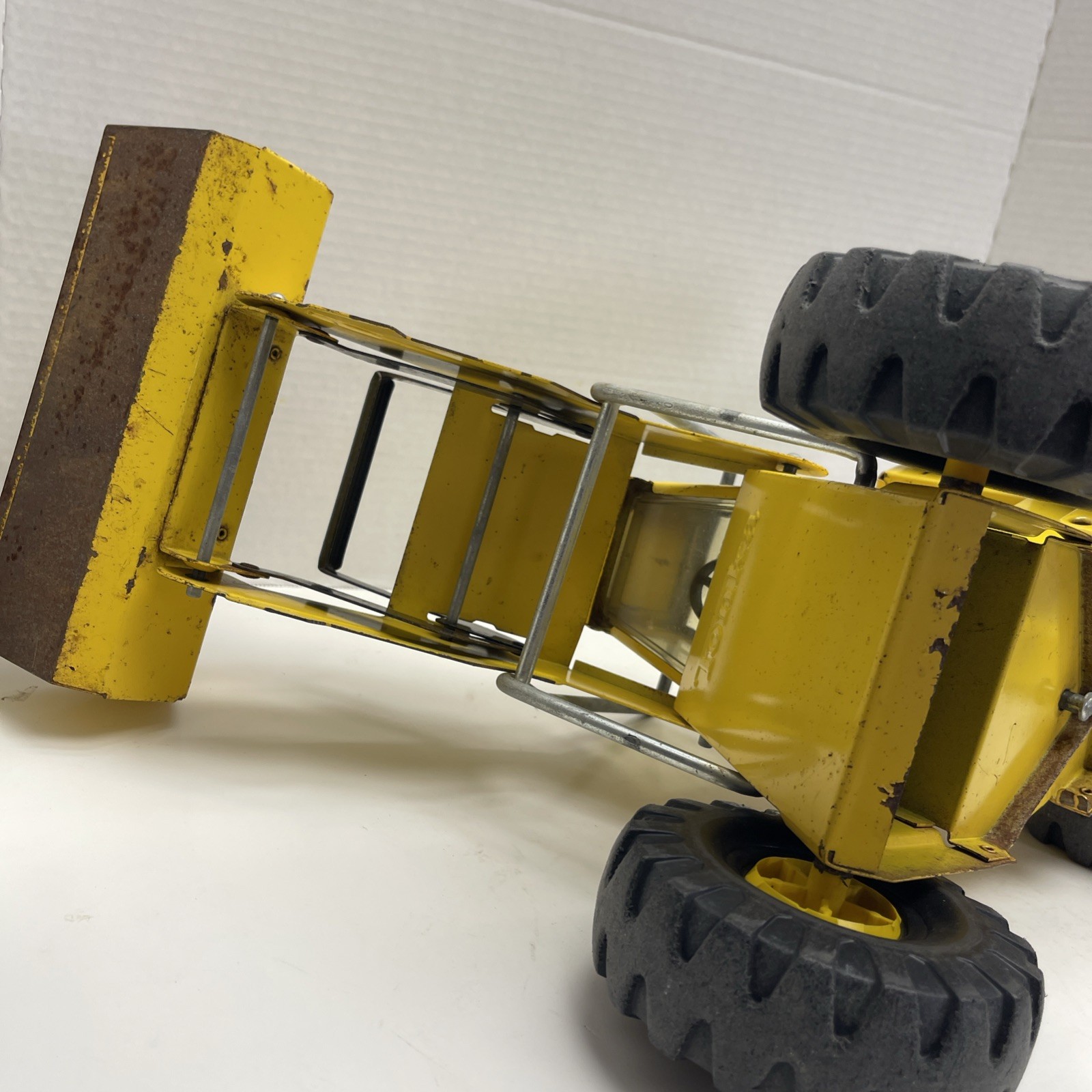 Mighty Tonka 1973-1975 Front Loader Solid! Works! All Original (1946)