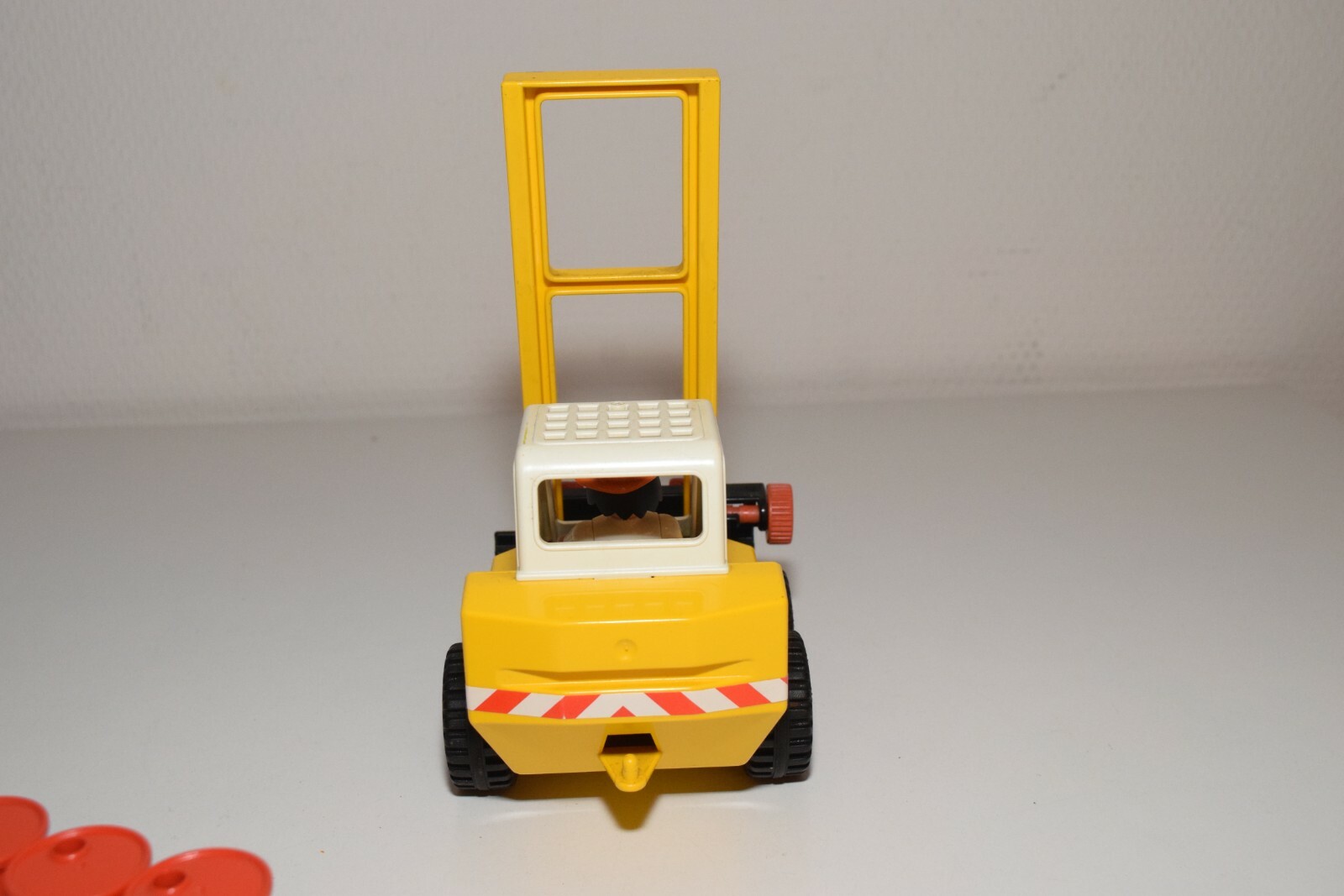 A31 1:20 PLAYMOBIL 3506 FORKLIFT TRUCK YELLOW NEAR MINT CONDITION
