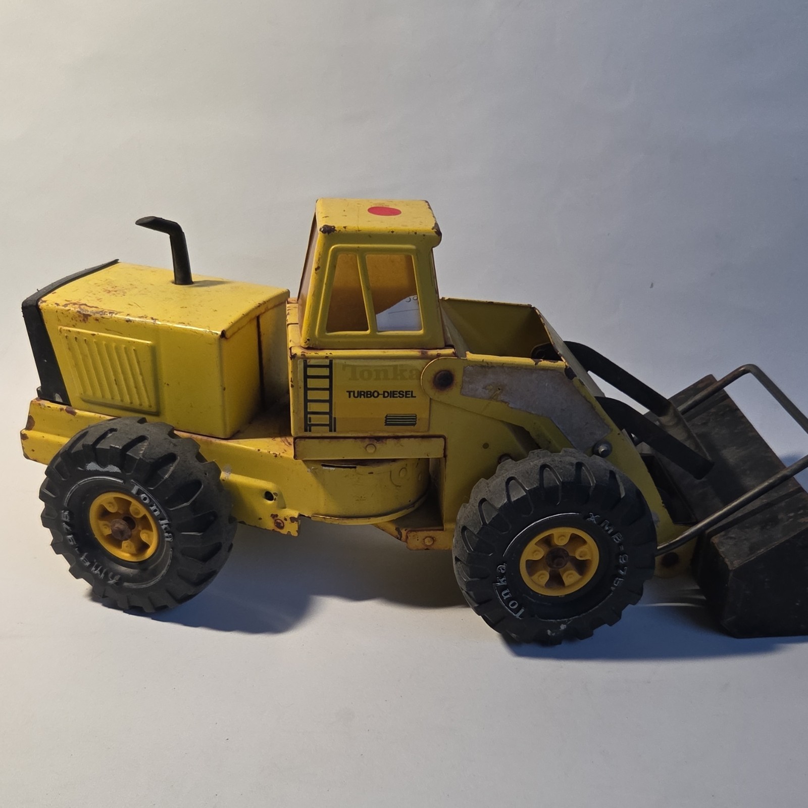 Vtg Tonka Turbo Diesel Front Loader Bulldozer Yellow Pressed Steel XMB-975 1970s