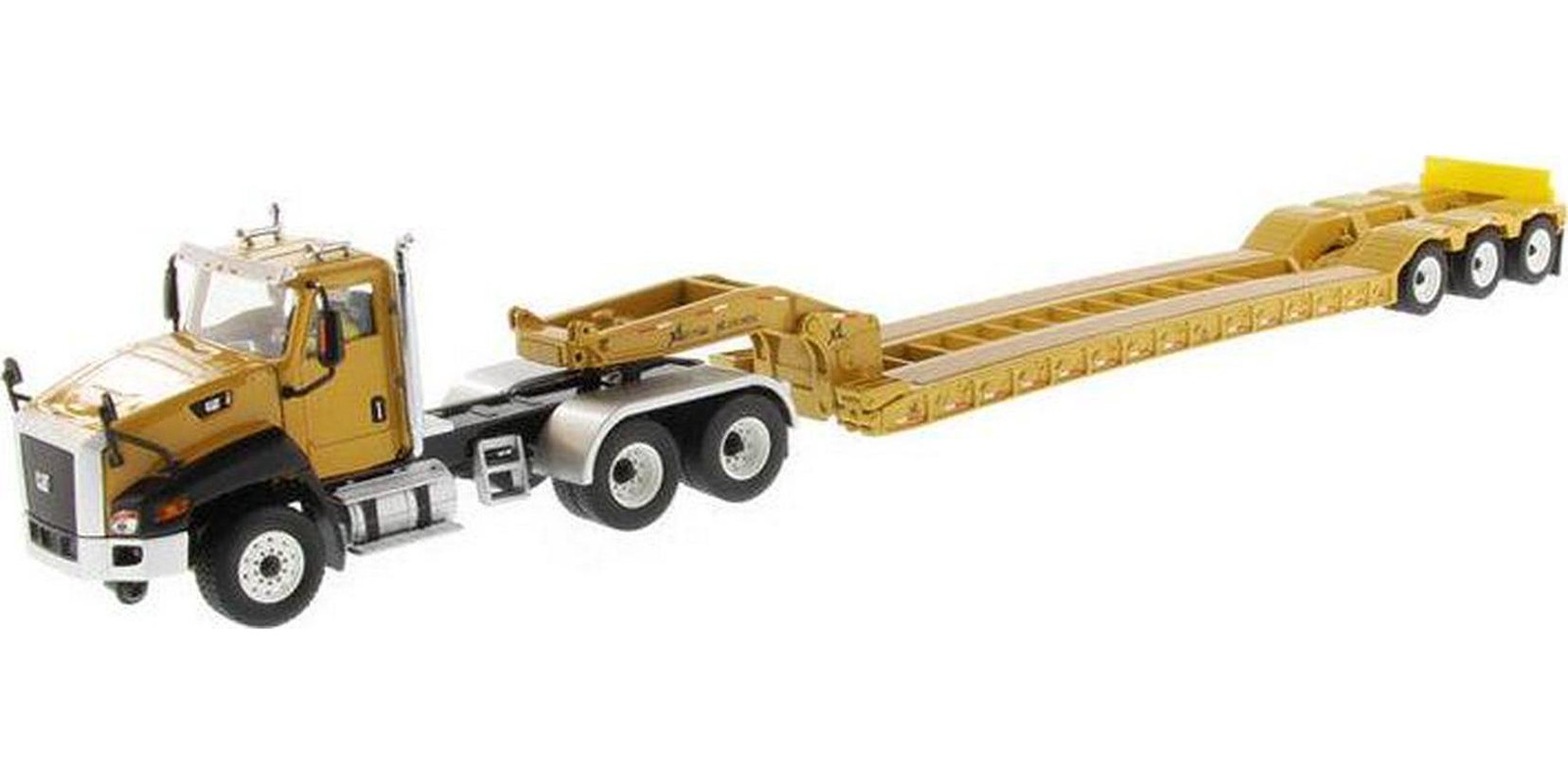 CAT Caterpillar CT660 Day Cab w/ XL 120 Low-Profile HDG Lowboy Trailer 1:50