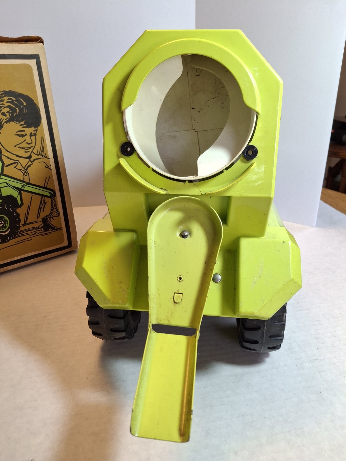 Tonka Mighty Tonka Ready Mix Cement Mixer Truck No. 3950 w/ Box