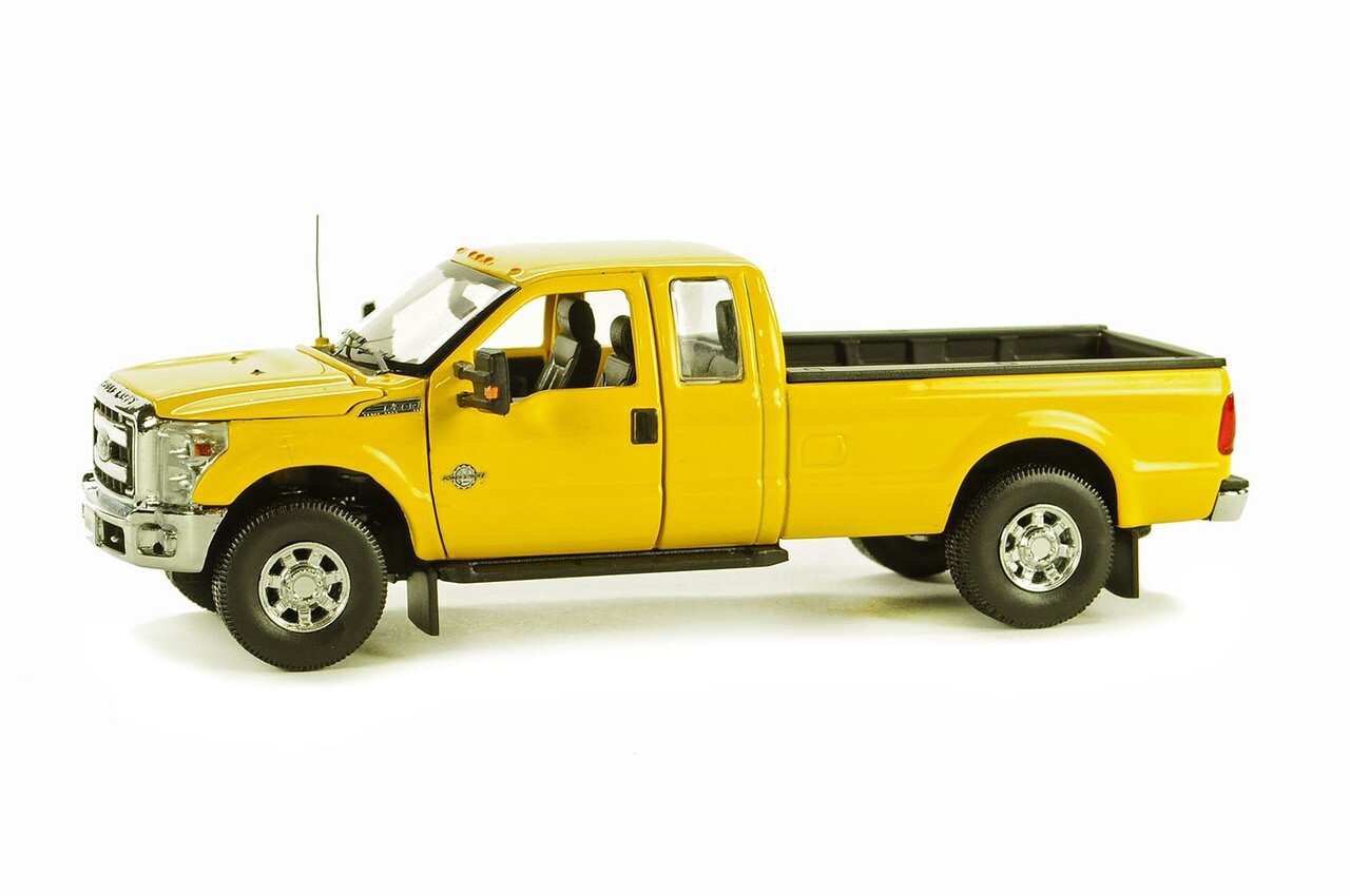 Sword SW1100-YC Ford F250 Pickup Truck w/Super Cab & 8ft Bed – Yellow 1/50 MIB