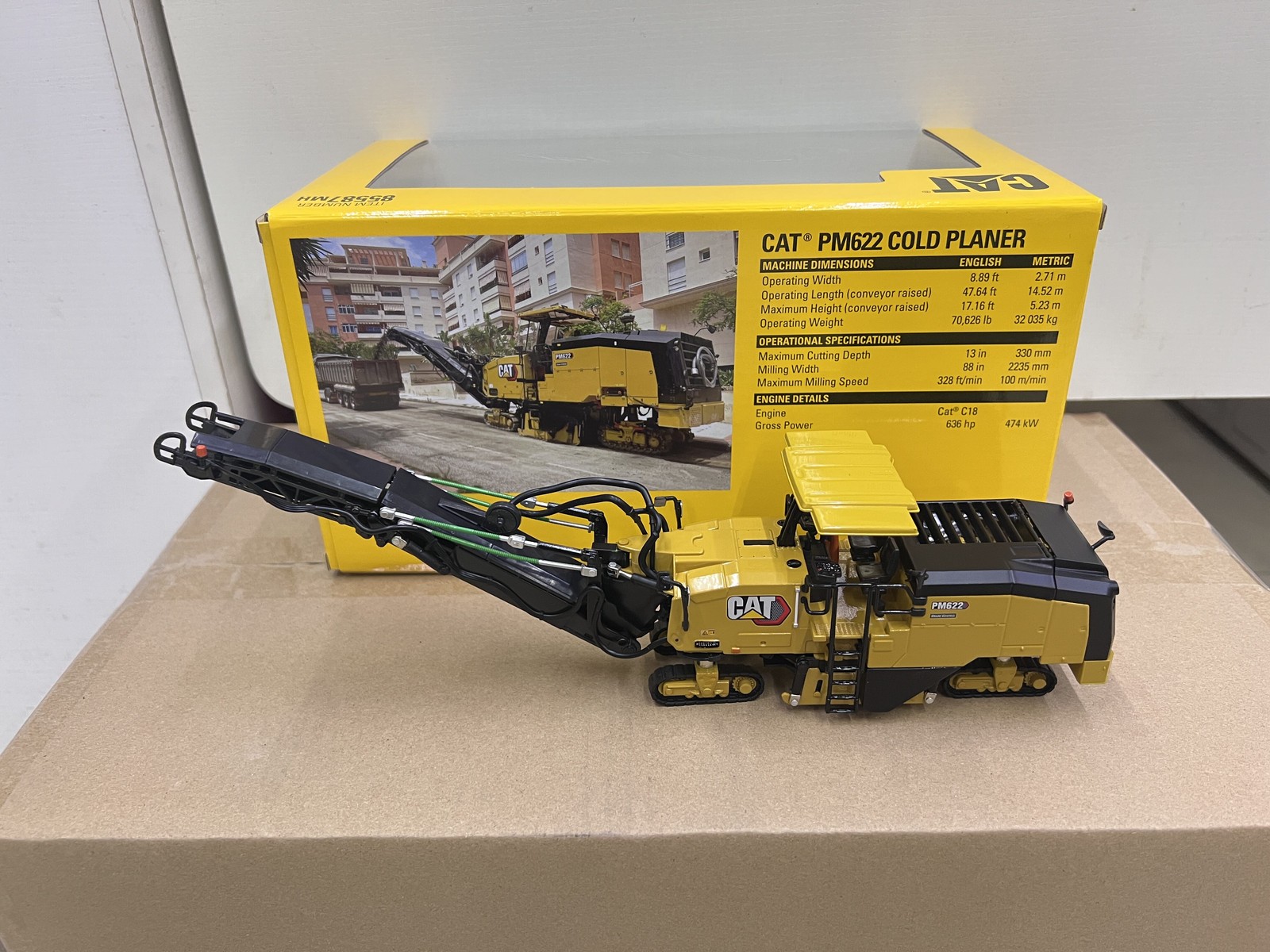 DM 1:50 CAT PM622 Caterpillar cold milling machine Alloy Model 85587MH
