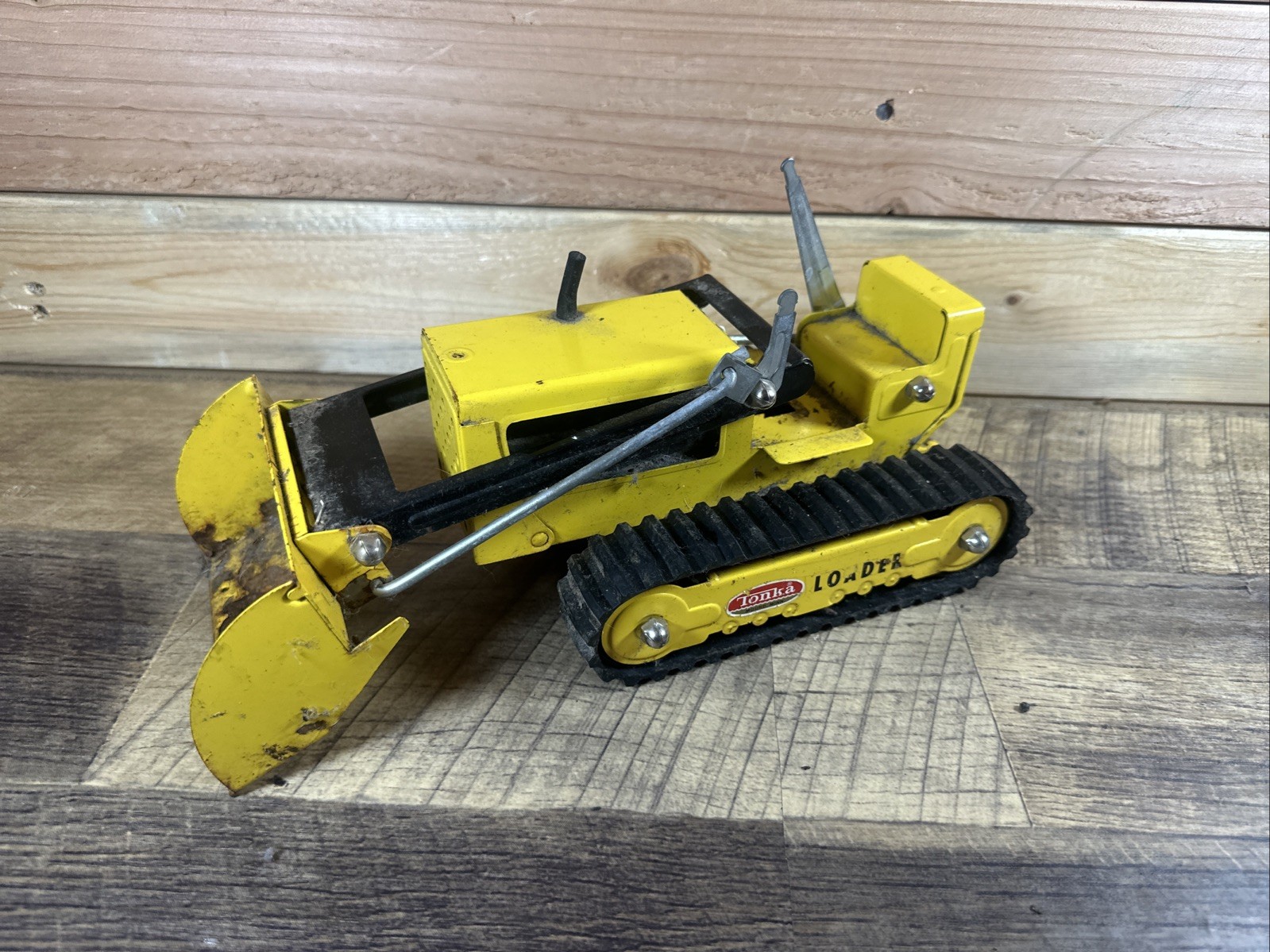 Vintage Tonka #352 Pressed Steel Yellow Loader