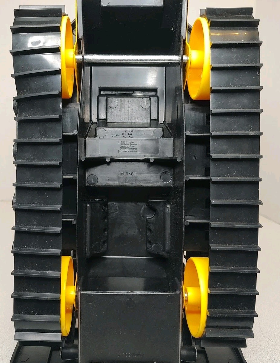 Tonka Bulldozer M-7461 Steel Classics Dozer M-7461 Pressed Steel Plastic