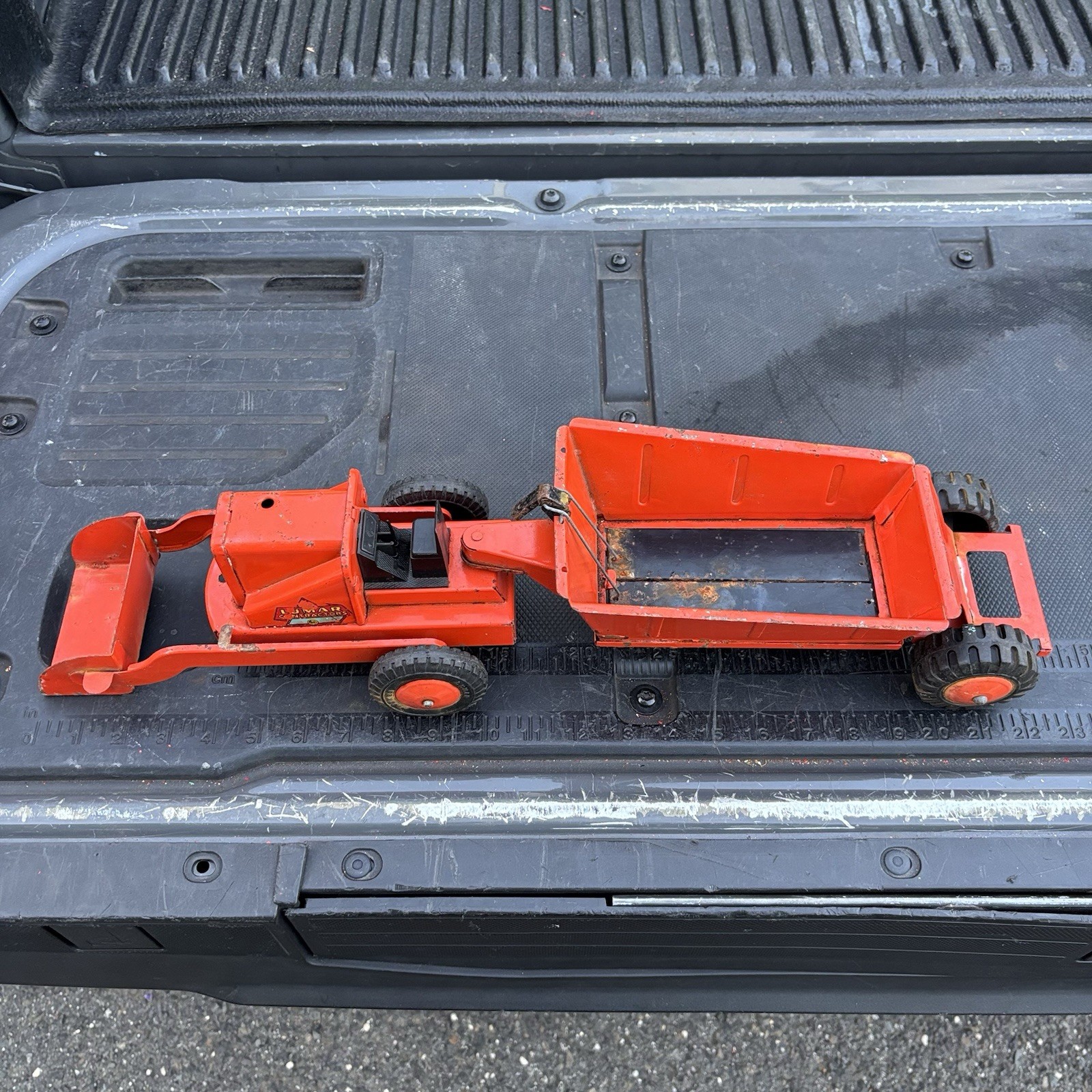 Vintage Marx Pressed Steel Lumar Contractor Earth Hauler