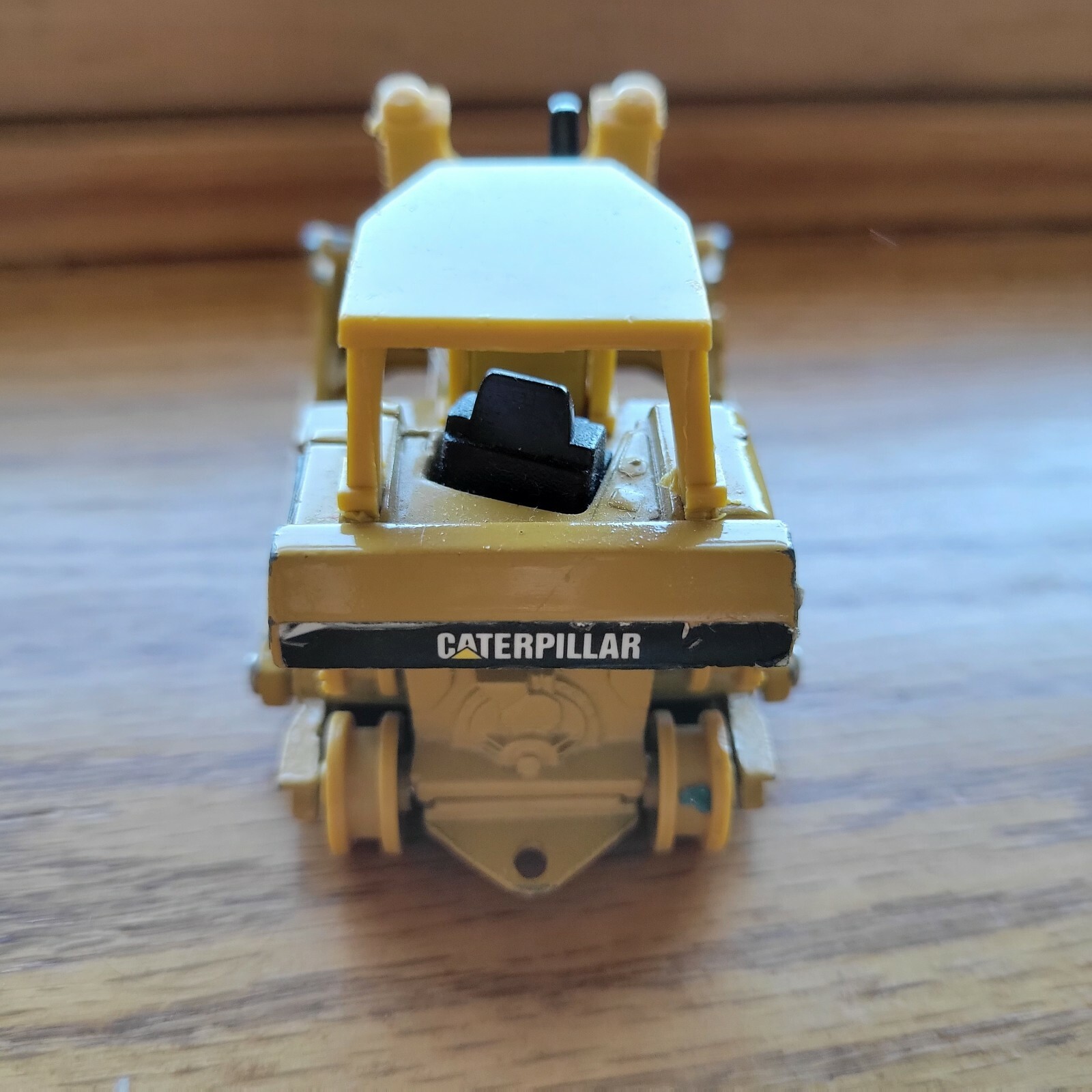 ERTL Toy CAT Caterpillar Track-Type Tractor International D6H Metal 3″ #CA02