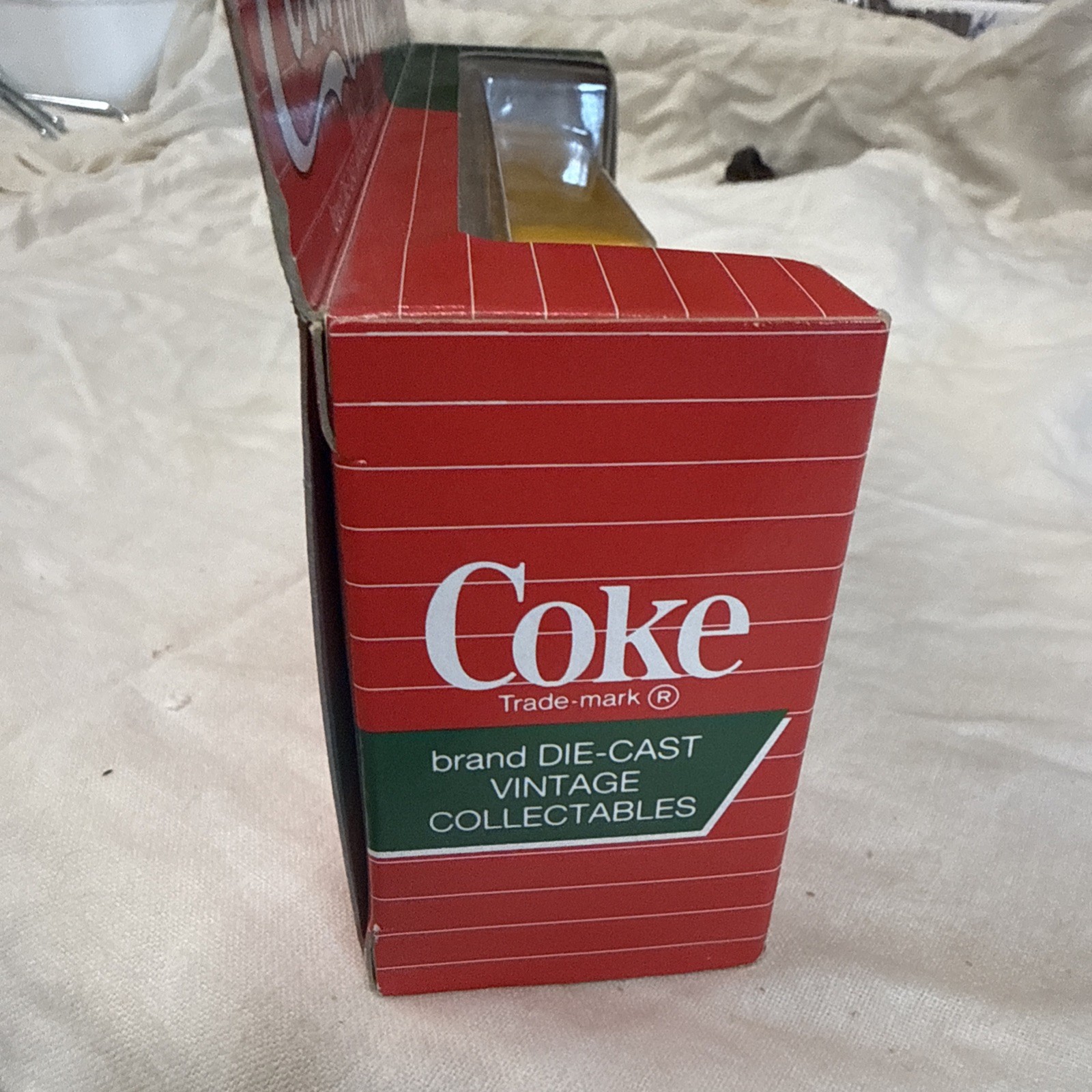 Vtg Coca-Cola Delivery Truck Atlanta Bottling 1:64 Hartoy AHL Diecast NEW NOS