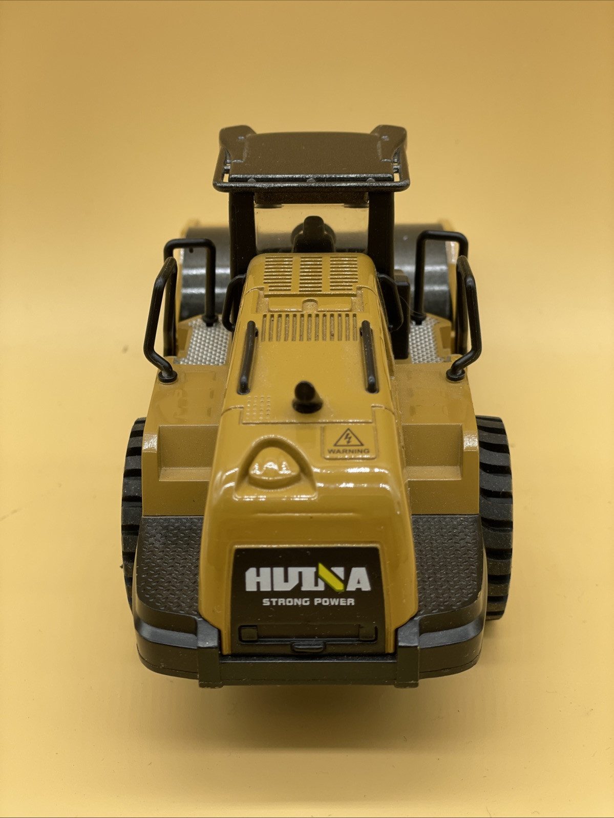 Huina Metal Roller Truck Model Toy Engineering Construction Vehicle