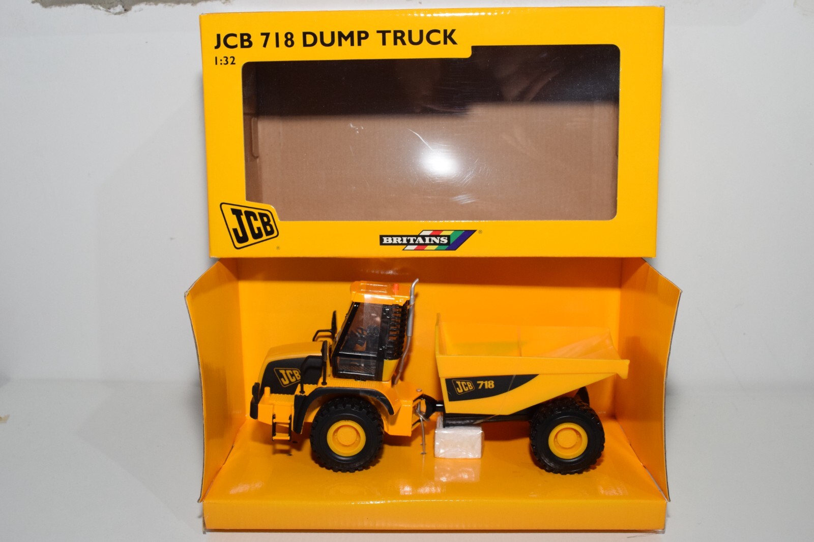 B4 1:32 BRITAINS JCB 718 DUMP TRUCK DUMPER MIB VERY RARE! 4