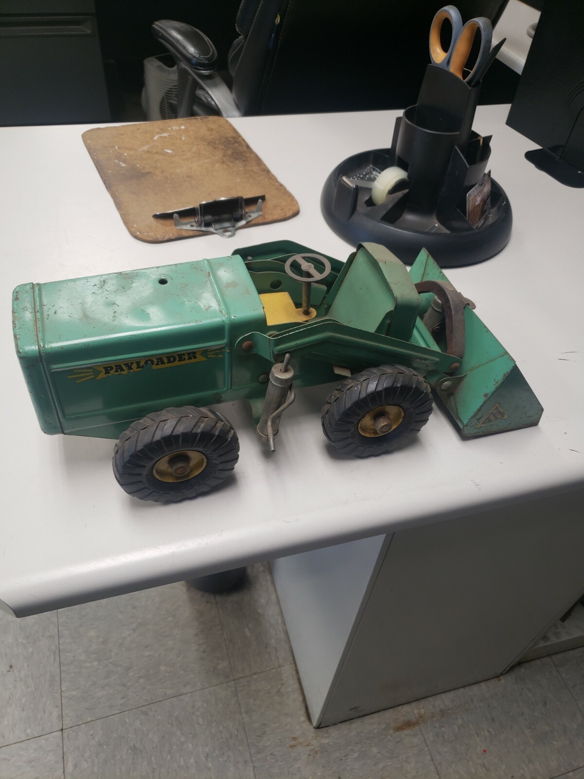 Vintage Payloader Toy Model