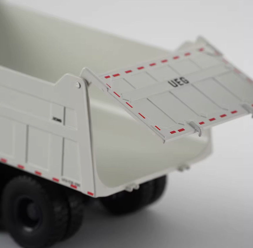 1:35 XCMG UEG/E10-090 Mining Dump Truck Dumper Construct Machine Diecast Model