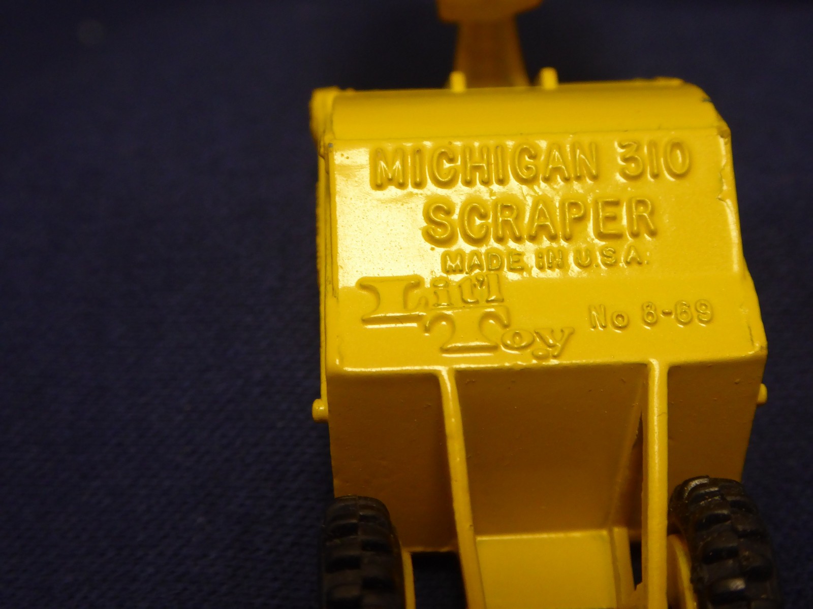 Vintage Lit’l Toy No 8-69 Michigan 310 Scraper – Diecast 1:64
