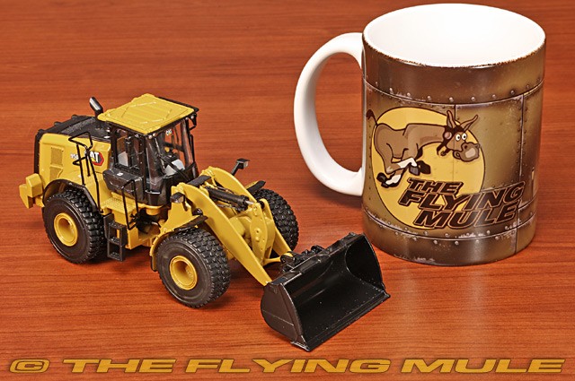 Diecast Masters 1:50 950 Wheel Loader
