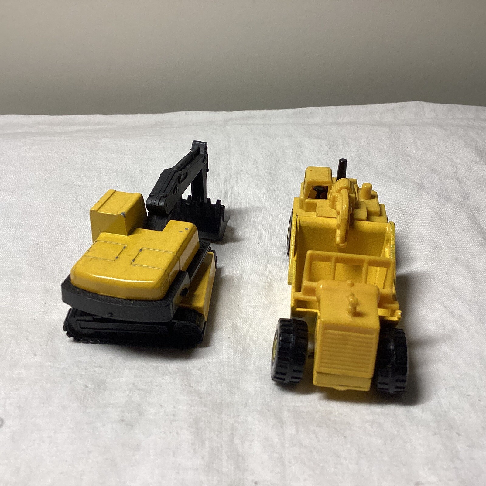 Vintage Mattel 1986 Diecast Earth Mover & Pelle Mecanique Steam Shovel