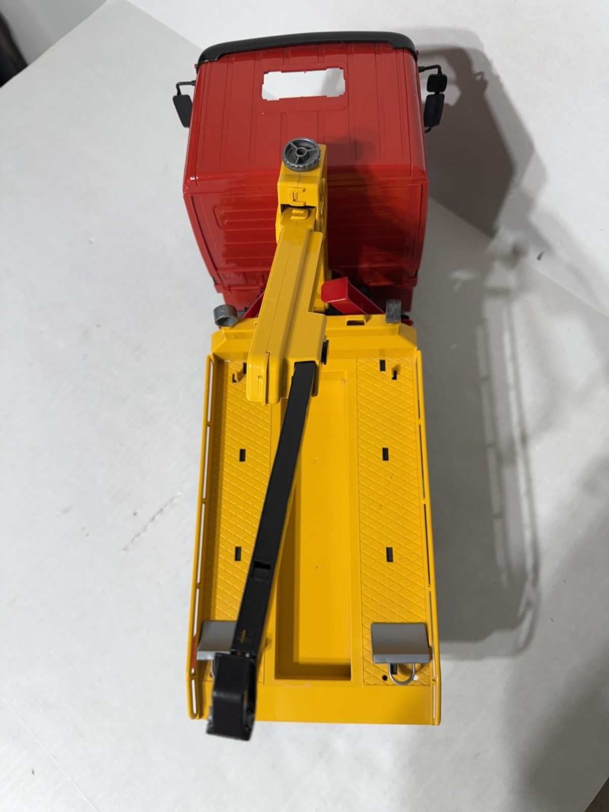 2001 Bruder Day & Night Service Wrecker Tow Truck 19″ Yellow & Red Germany 4143