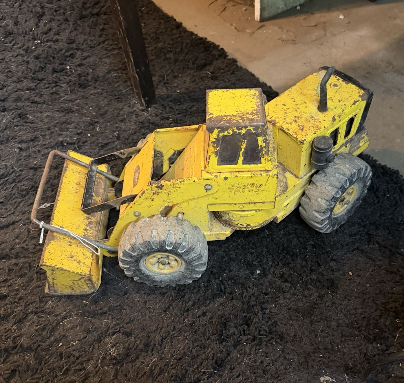 Vintage Front End Loader Construction Vehicle Diecast Yellow & Black