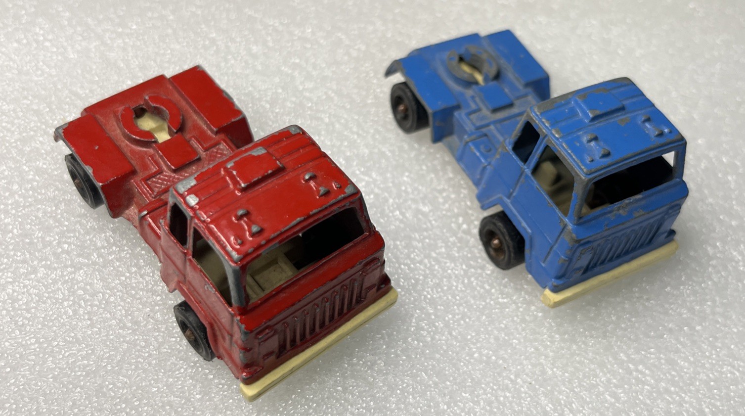 Vintage Tootsie Toy Small RED & BLUE Truck S-62