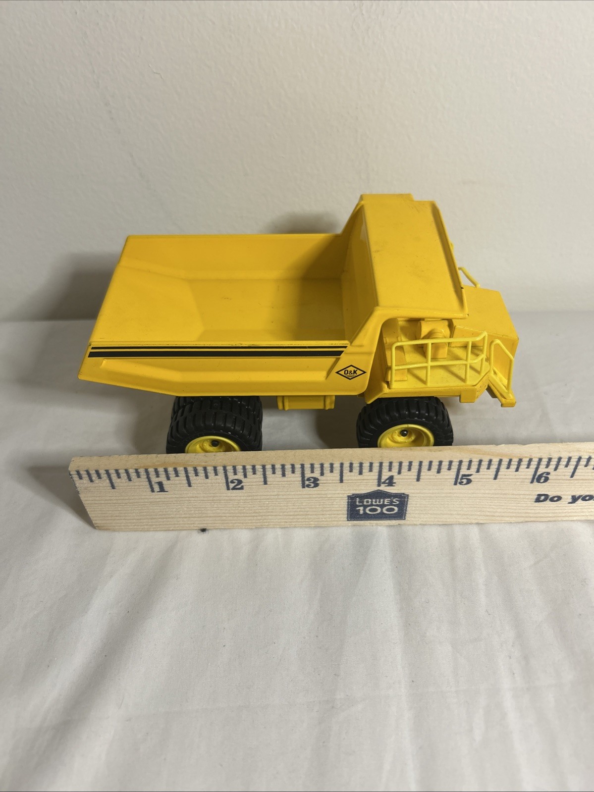 1/40 NZG 407 O&K K40 Mining Dump Truck (B)