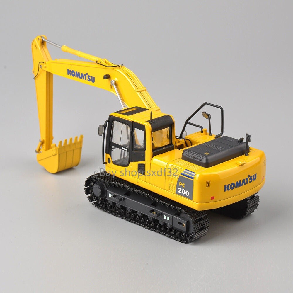 Komatsu PC200 Excavator Vehicle Model Alloy Diecast Construction Toy 1/50 Gift